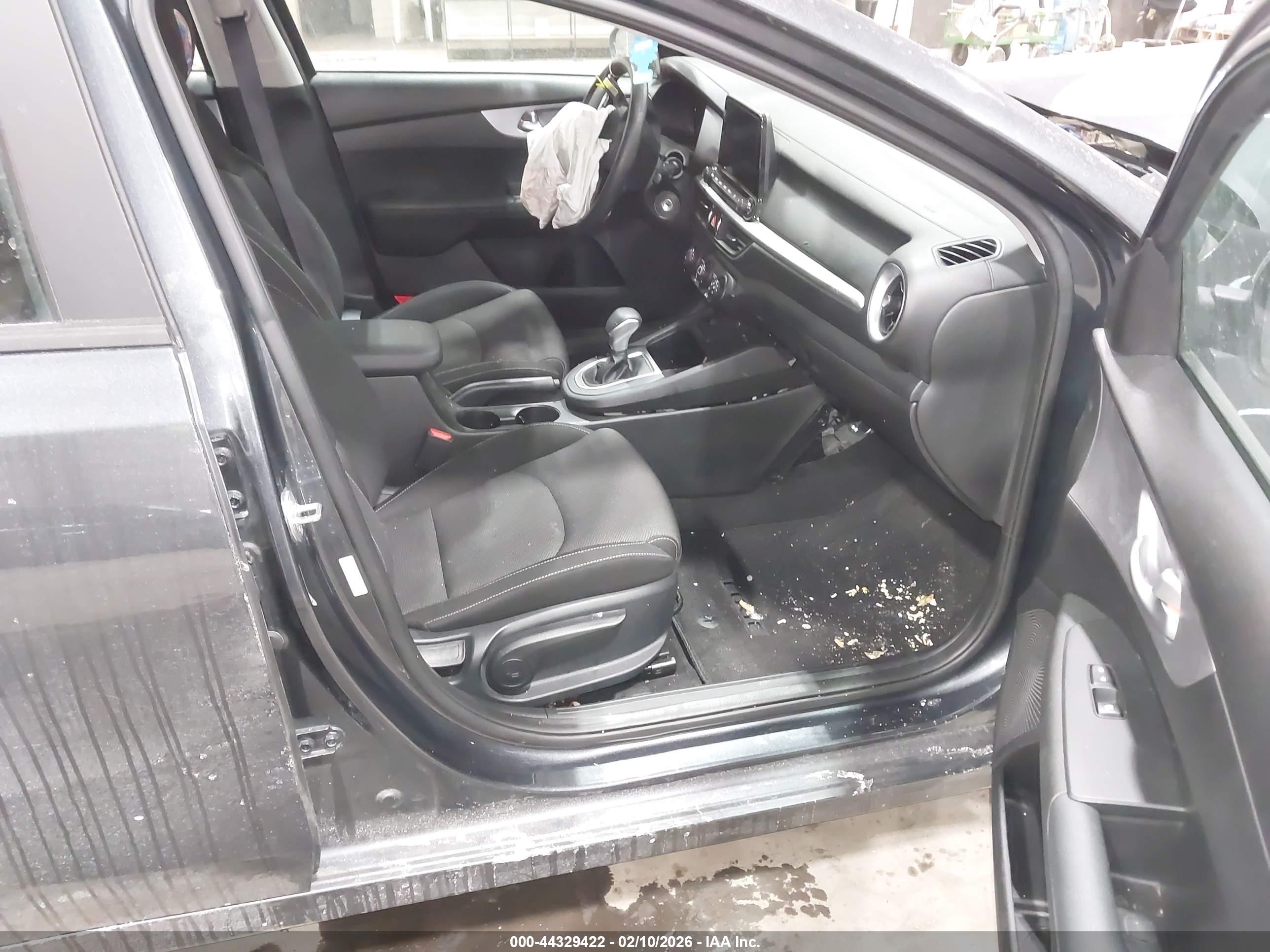 KIA FORTE image 5