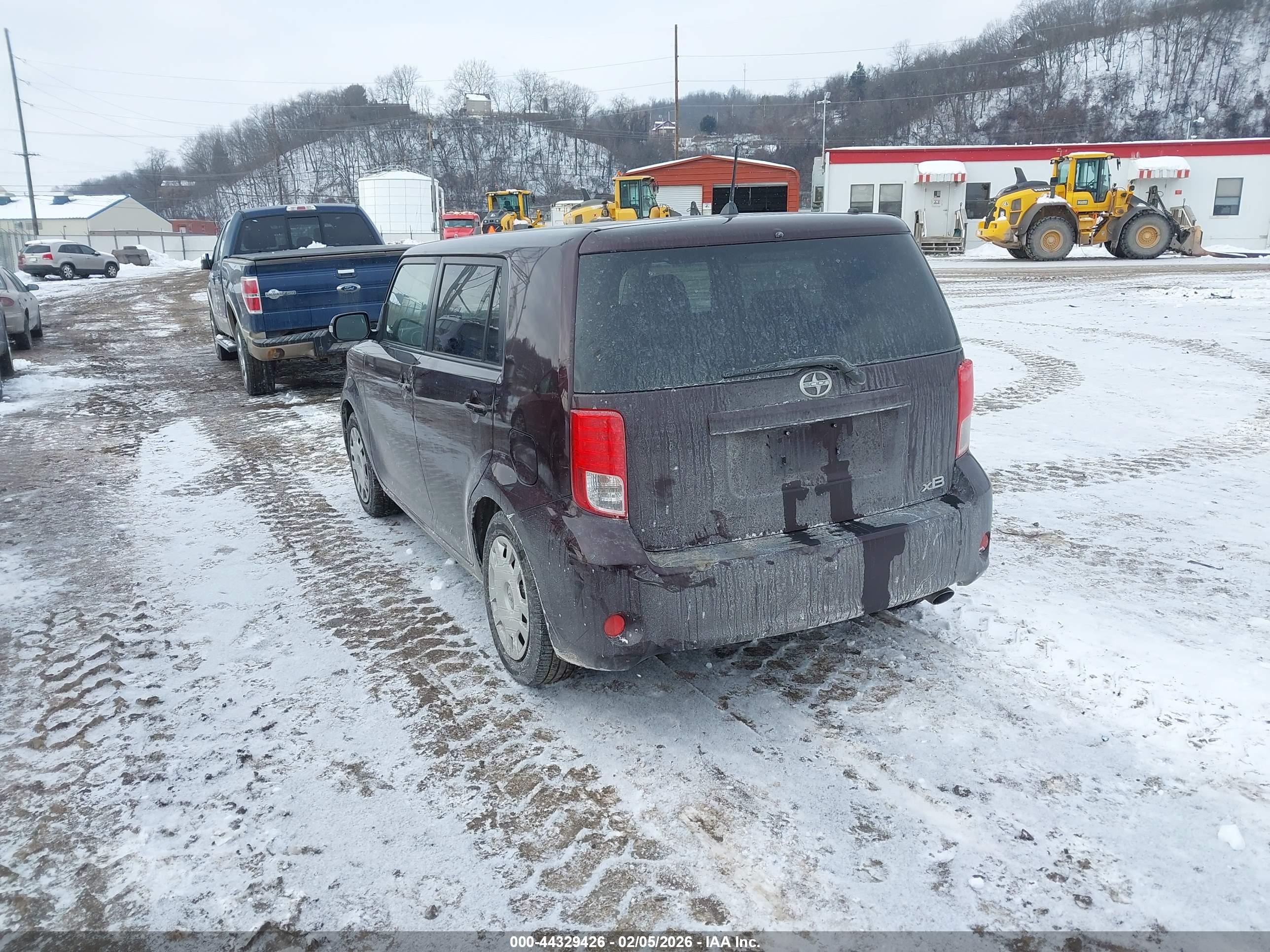 SCION XB image 3