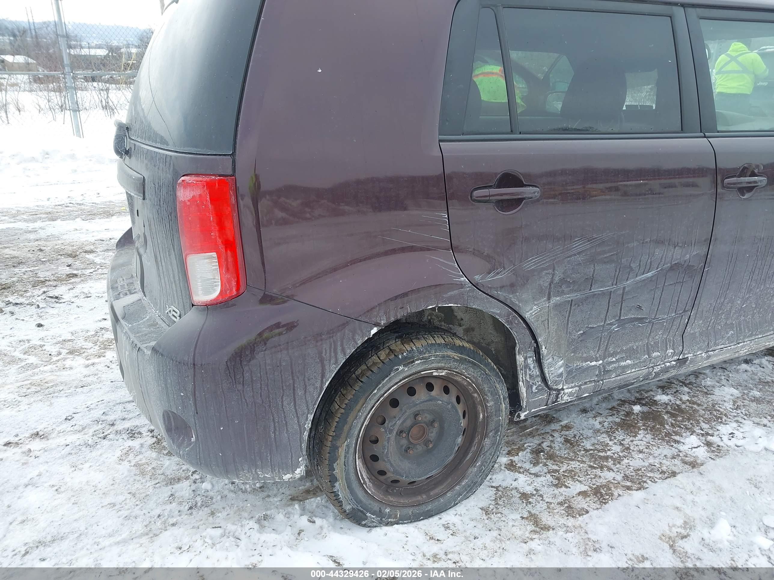 SCION XB image 6