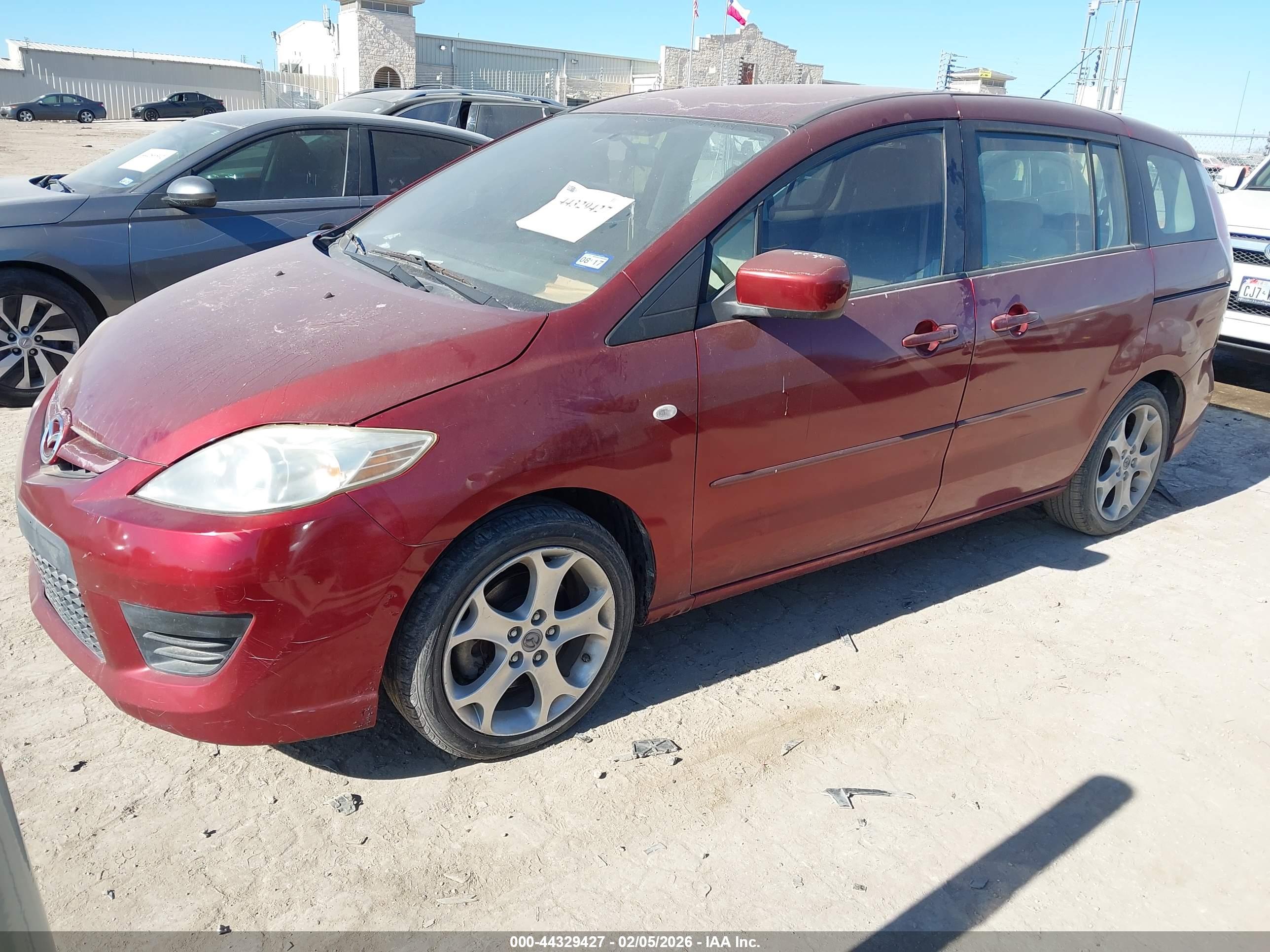 MAZDA MAZDA5 image 2