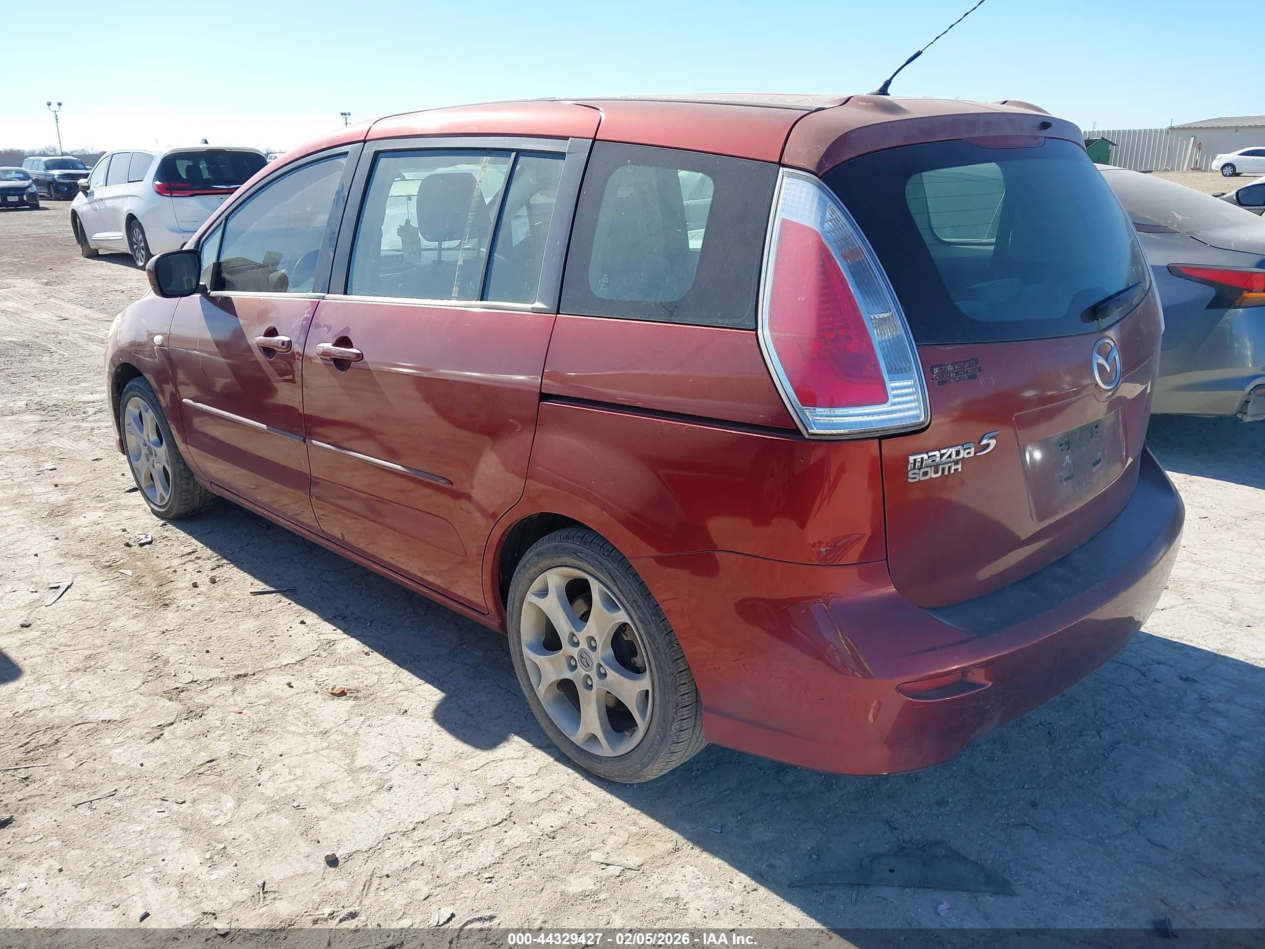 MAZDA MAZDA5 image 3