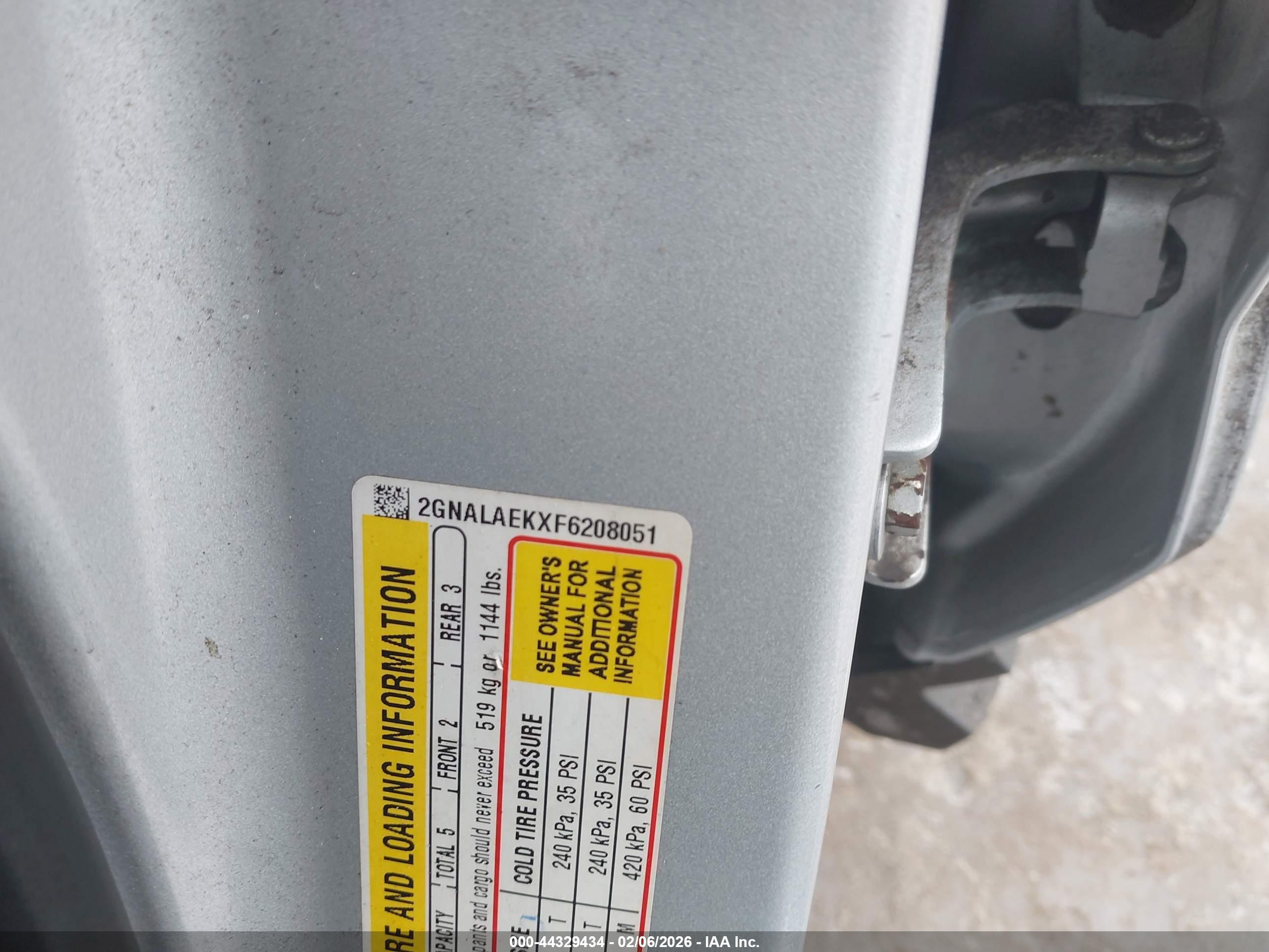 CHEVROLET EQUINOX image 9