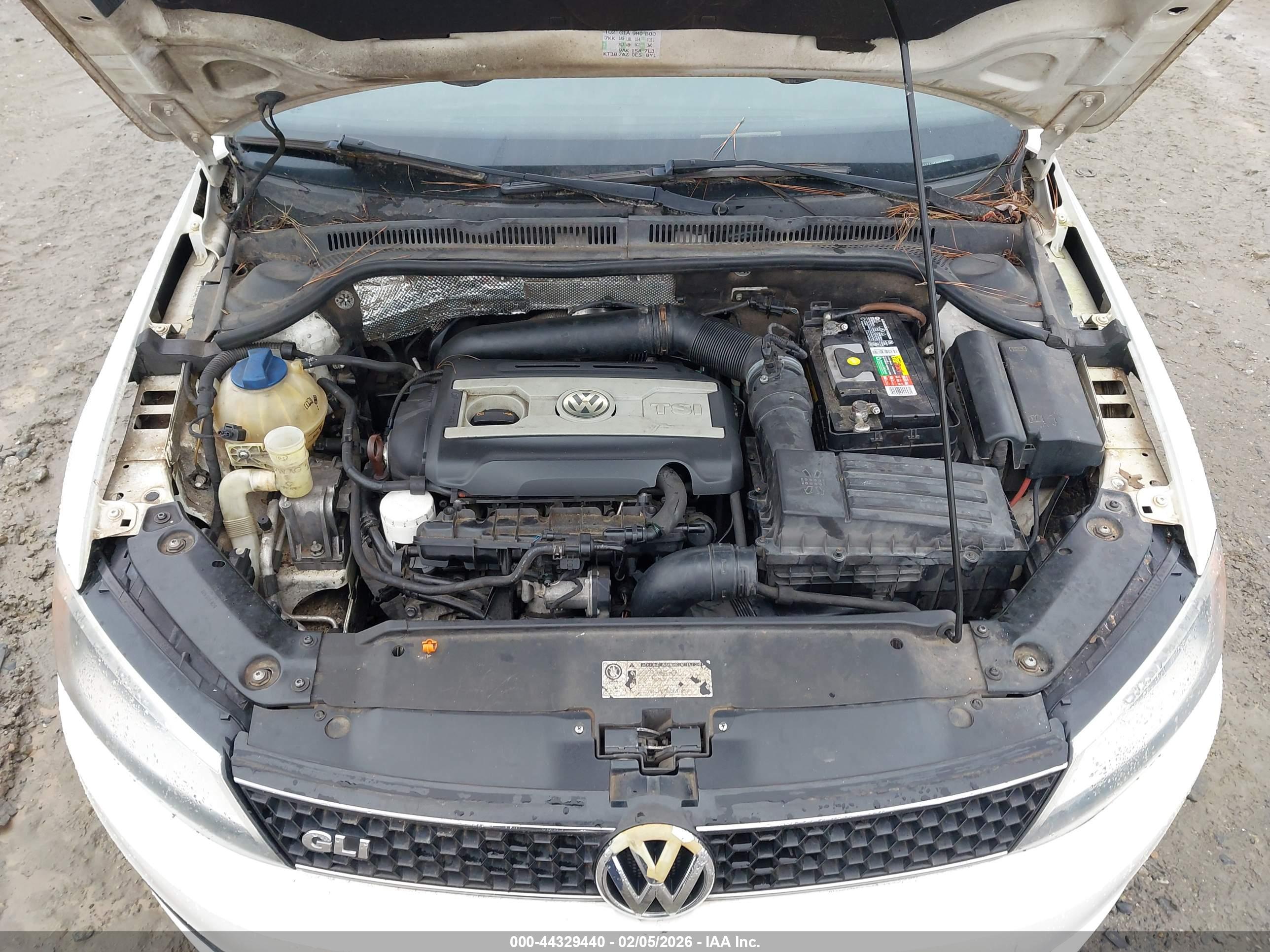 VOLKSWAGEN JETTA image 10