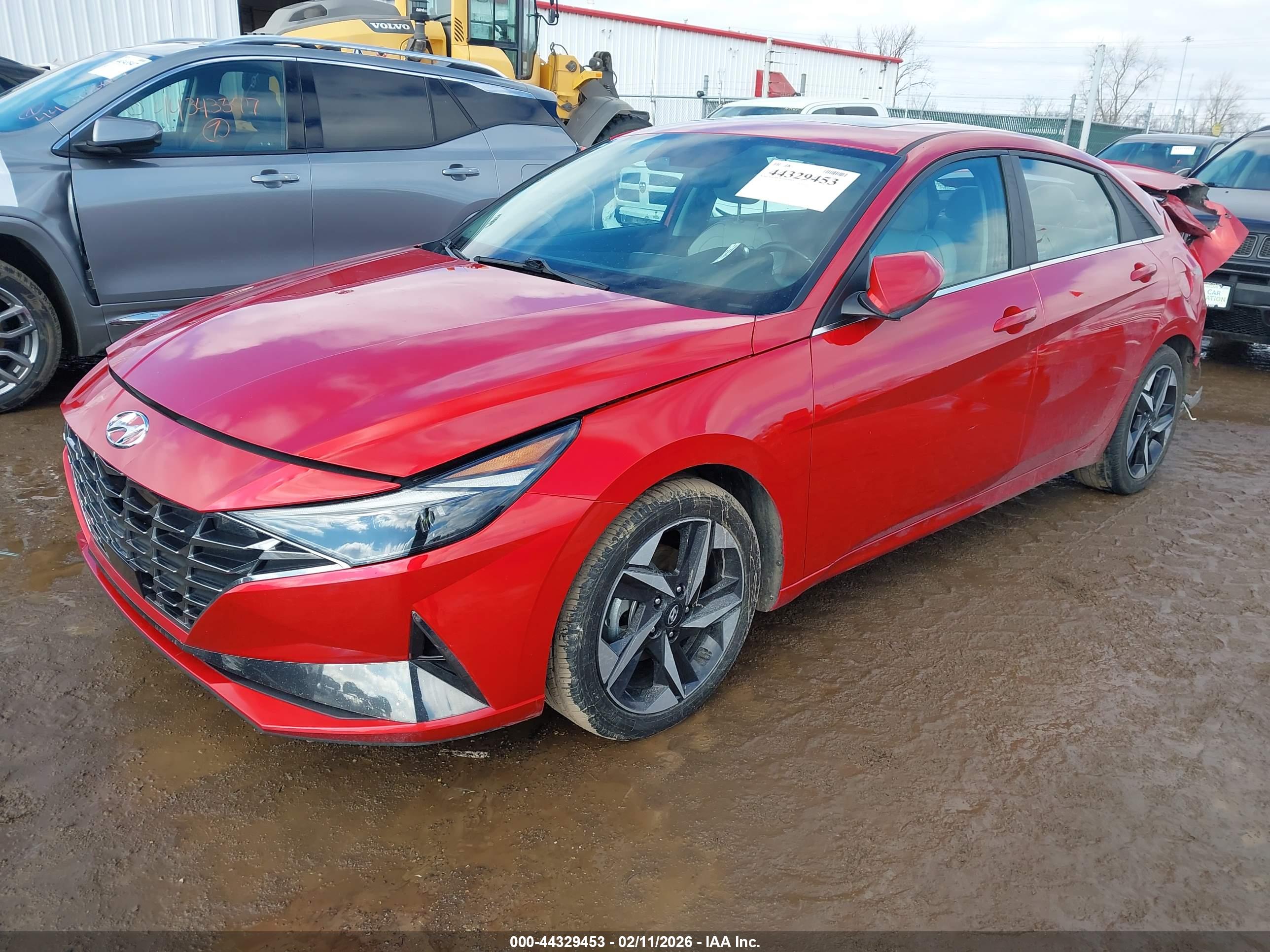 HYUNDAI ELANTRA image 2