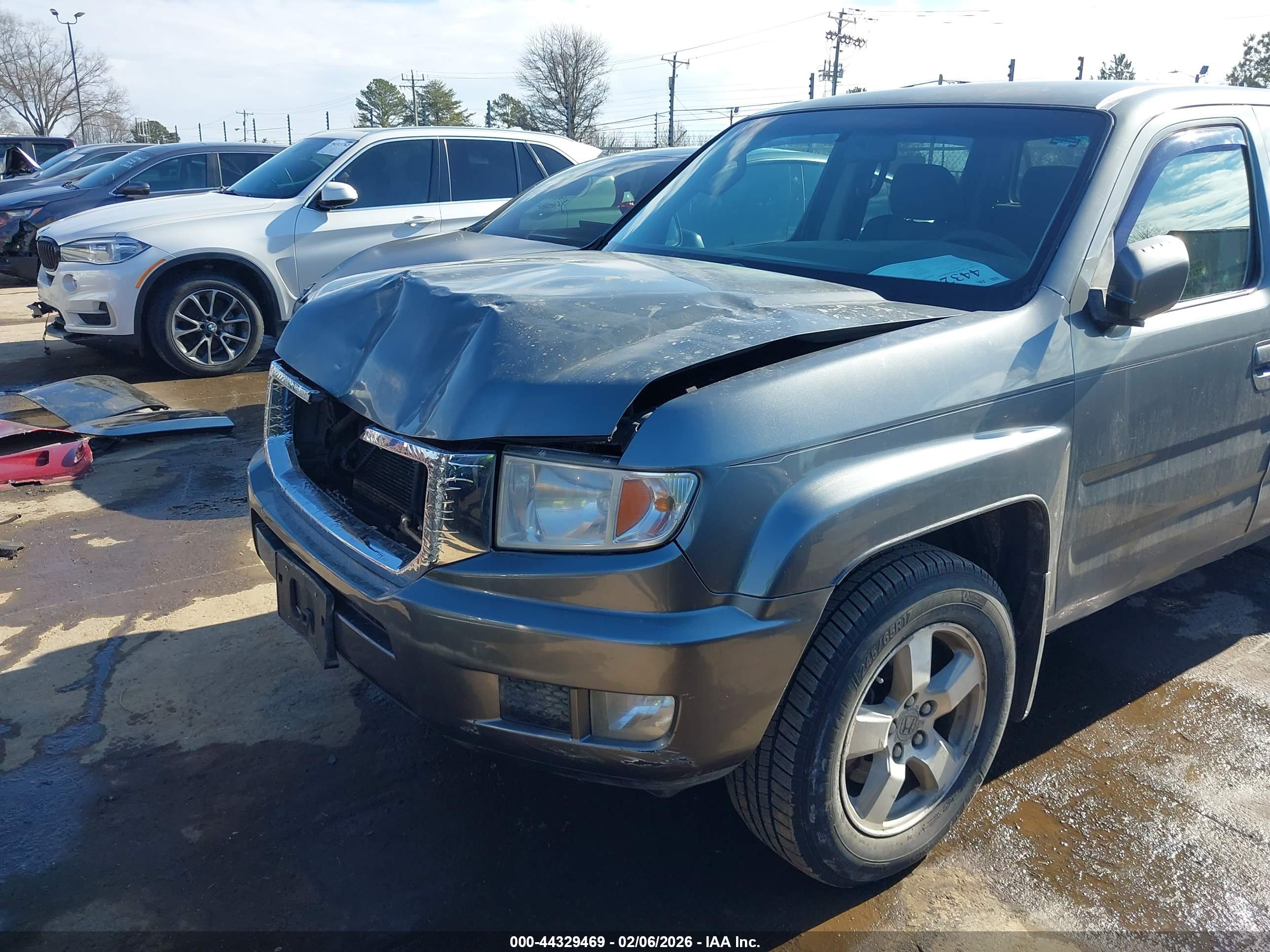 HONDA RIDGELINE image 6