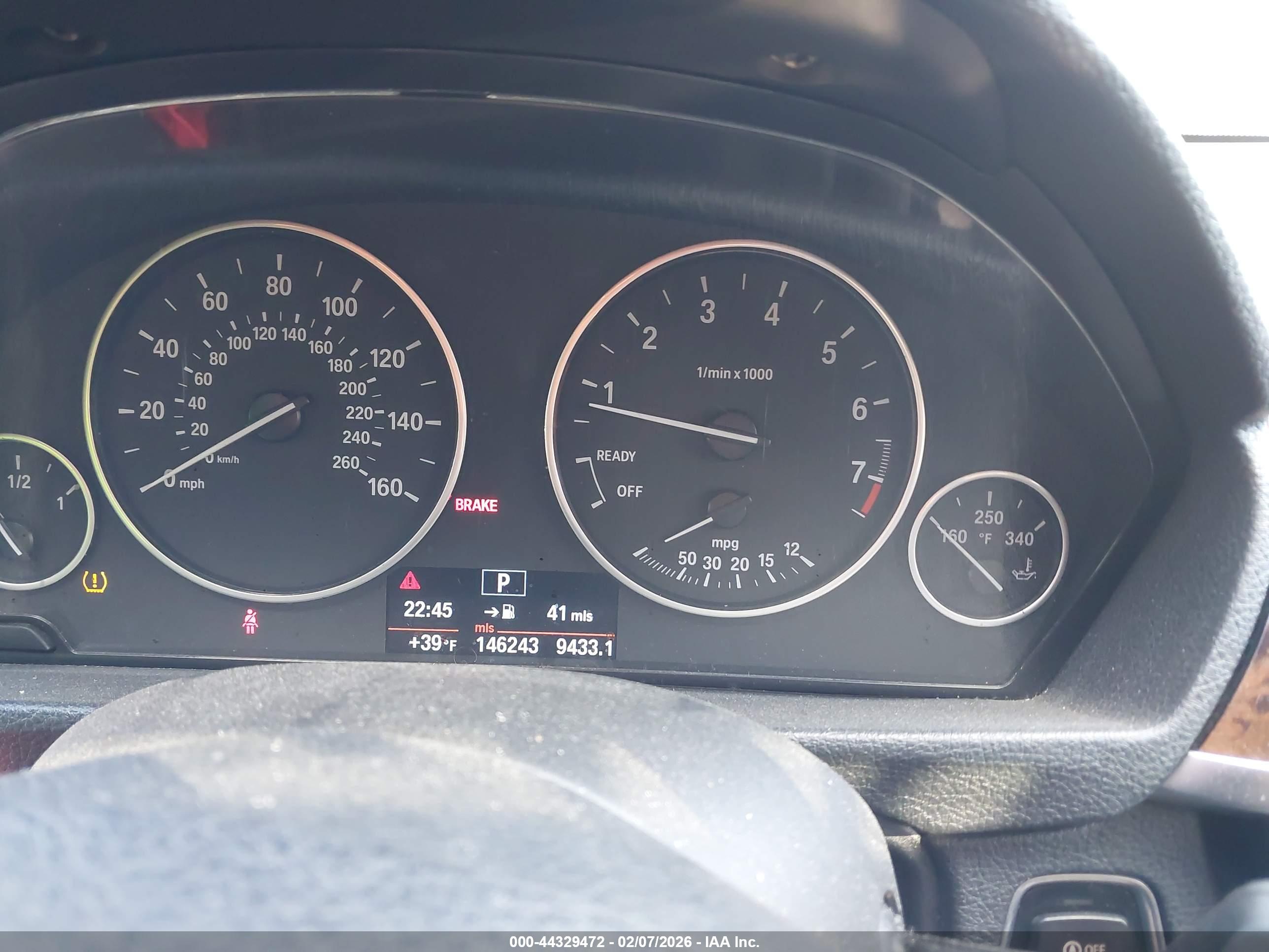 BMW 328I image 7