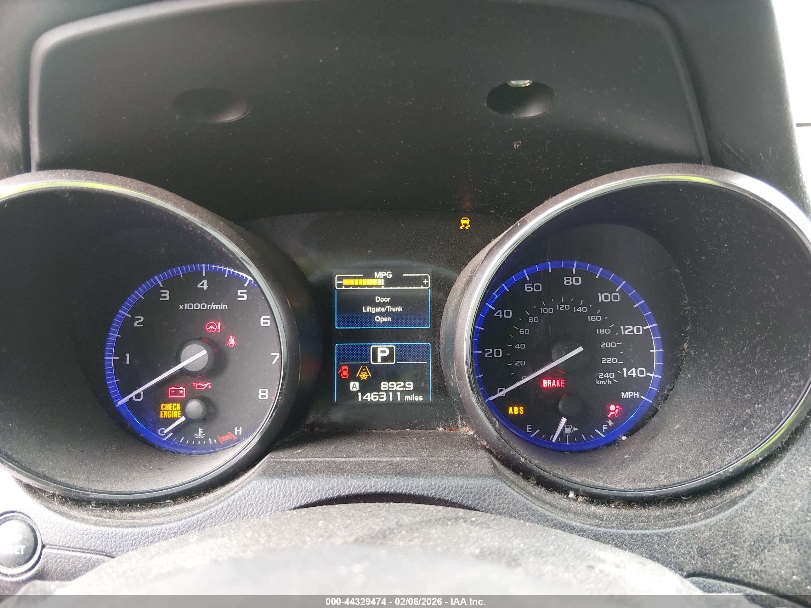 SUBARU OUTBACK image 7