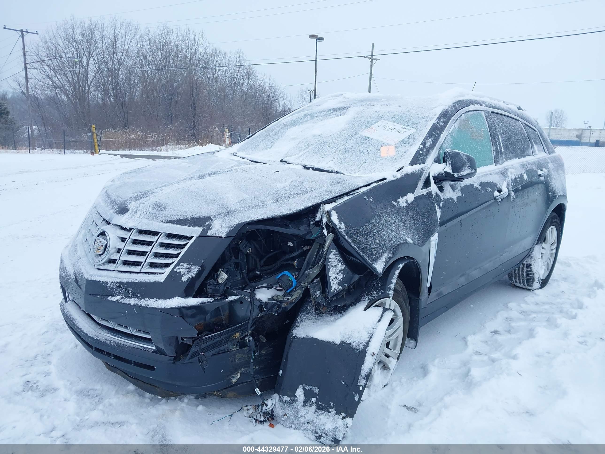 CADILLAC SRX image 2