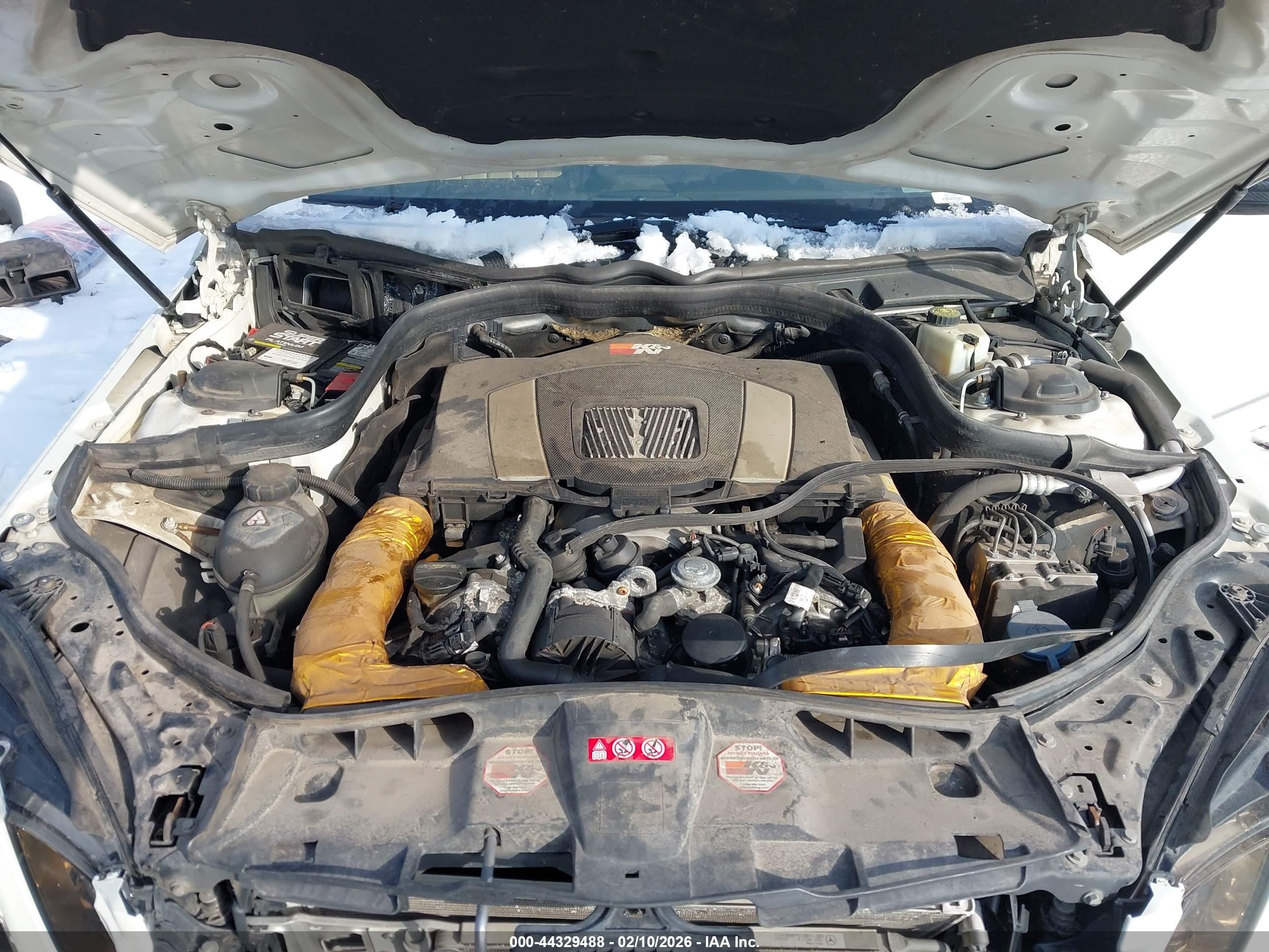 MERCEDES-BENZ E image 10