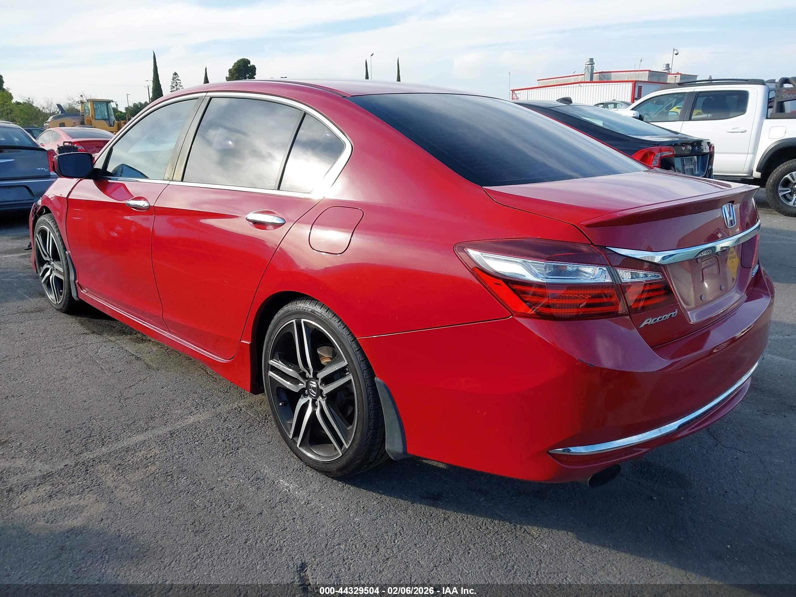 HONDA ACCORD image 3