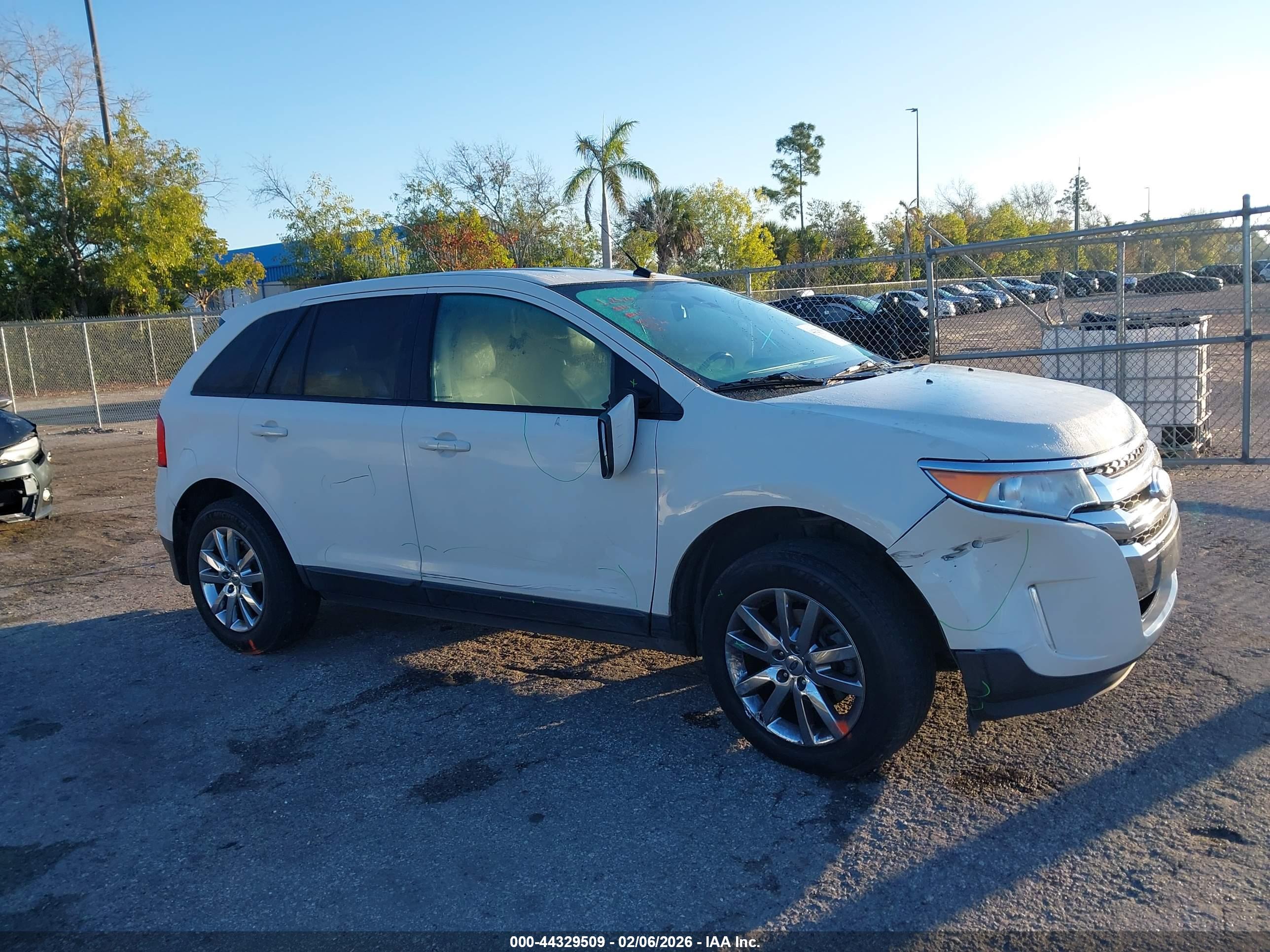 FORD EDGE image 6