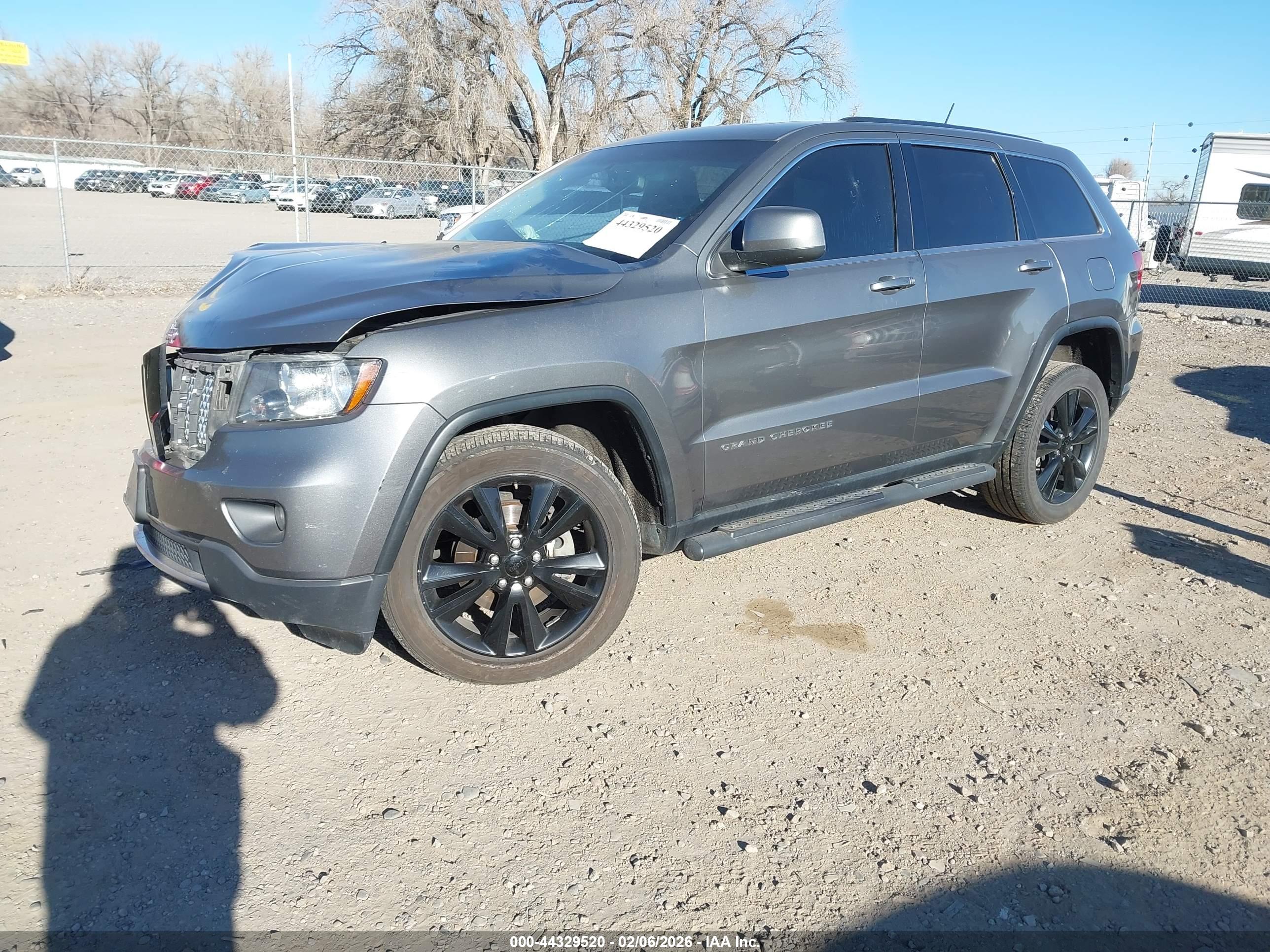 JEEP GRAND image 2