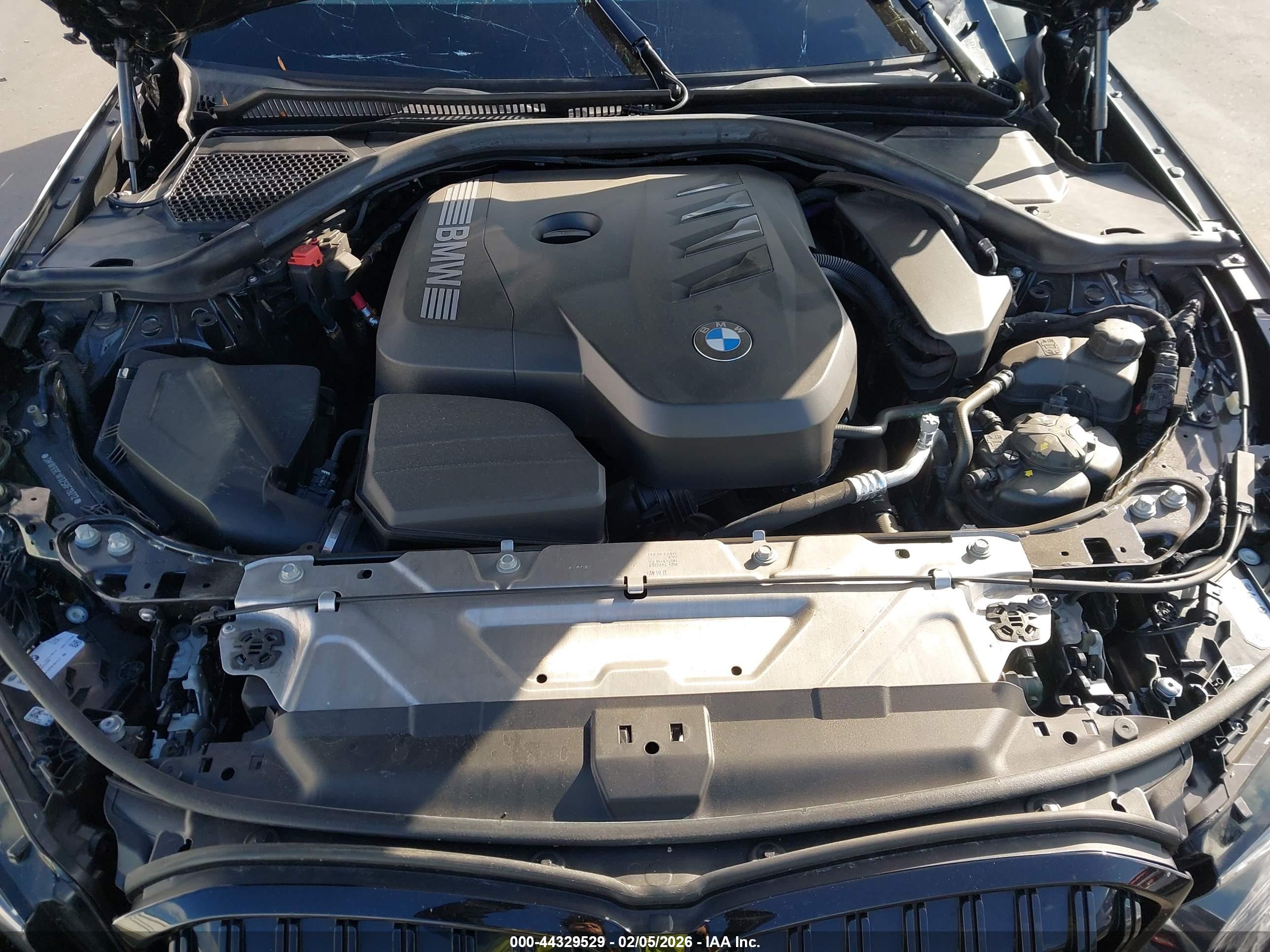 BMW 330I image 10