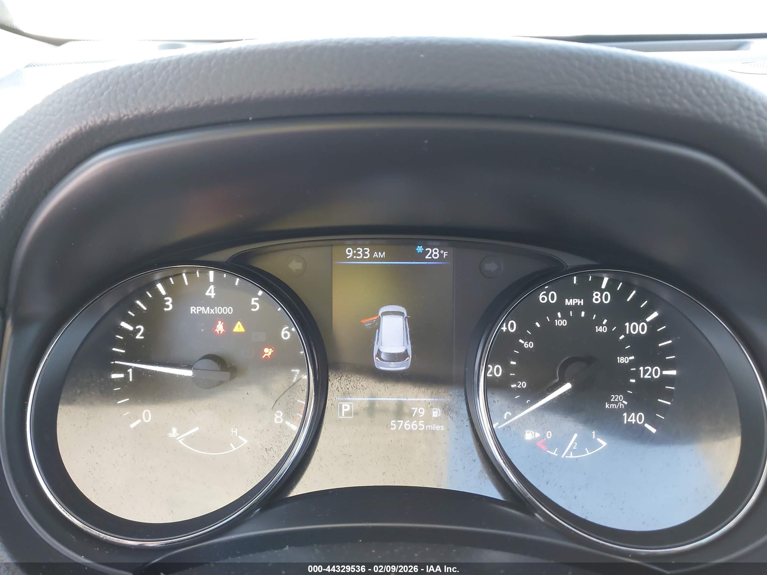NISSAN ROGUE image 7