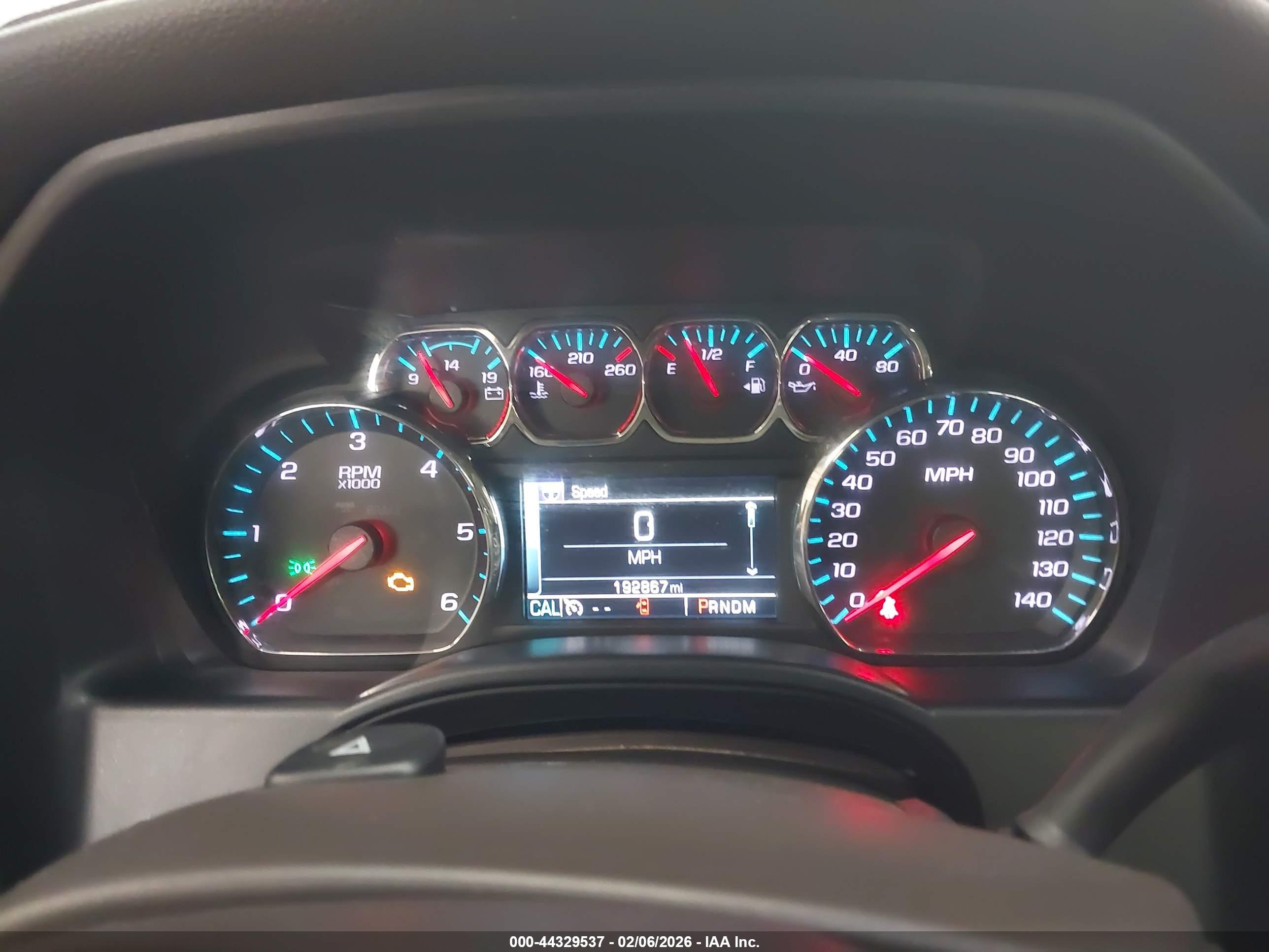 CHEVROLET SILVERADO image 7