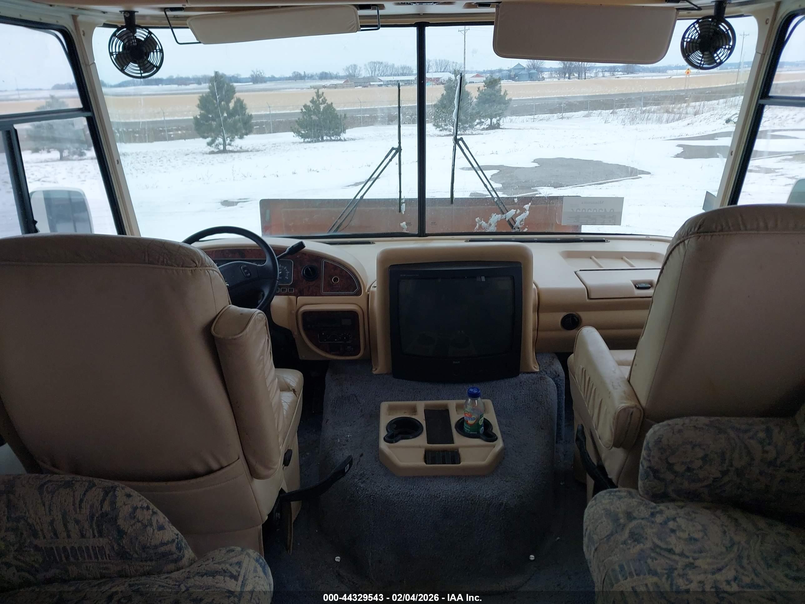 FORD F530 image 8