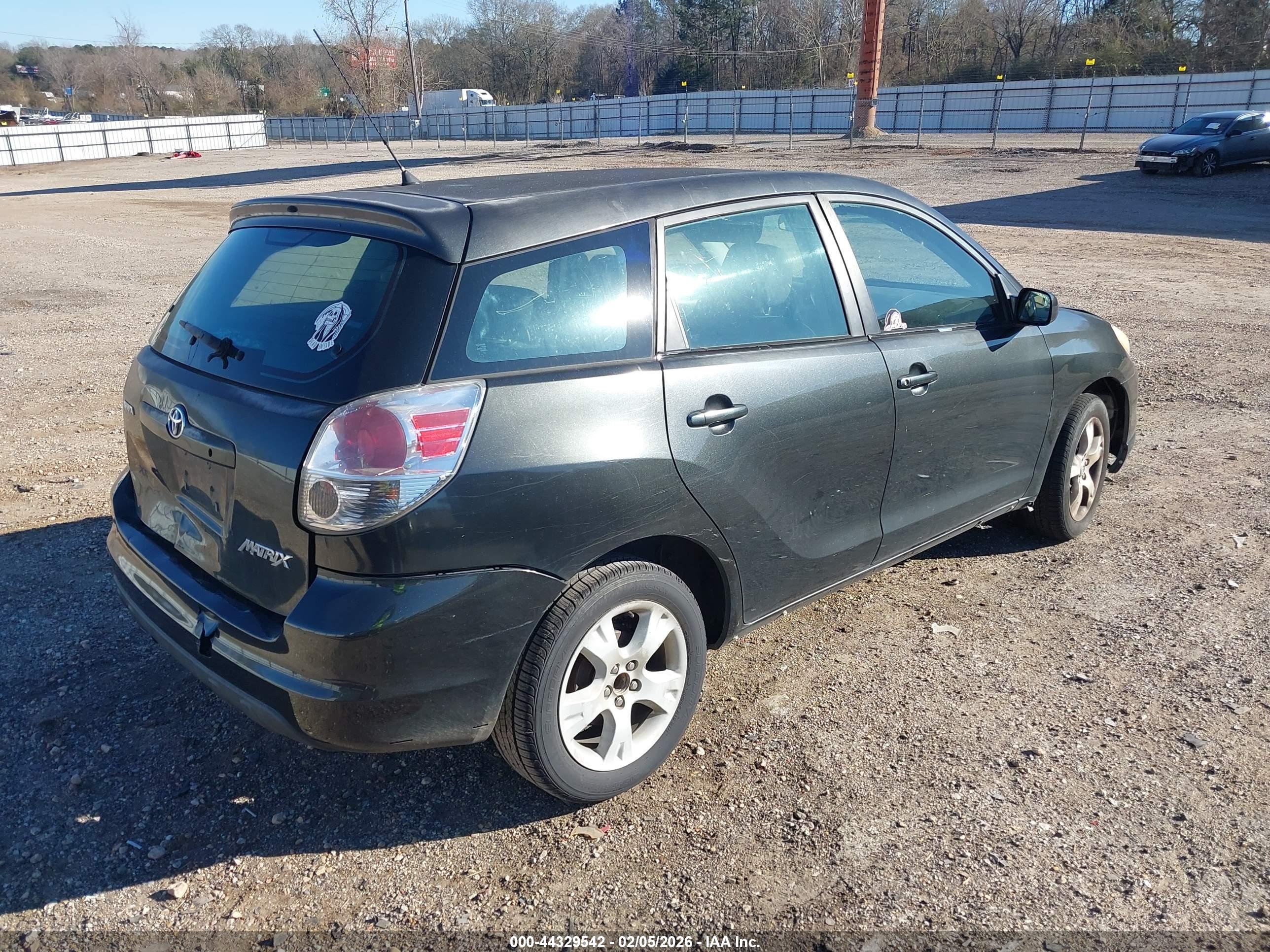 TOYOTA MATRIX image 4