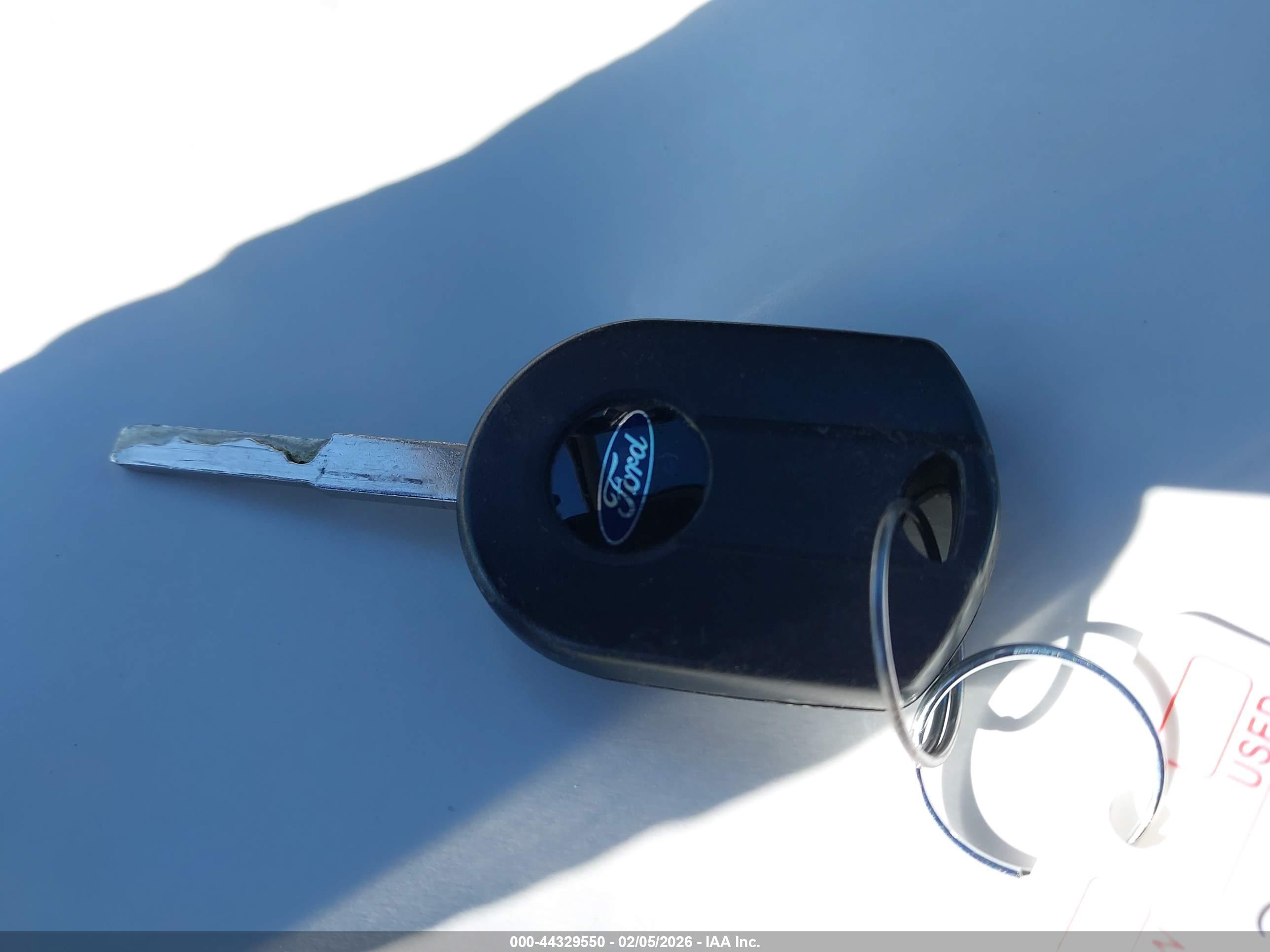 FORD ESCAPE image 11