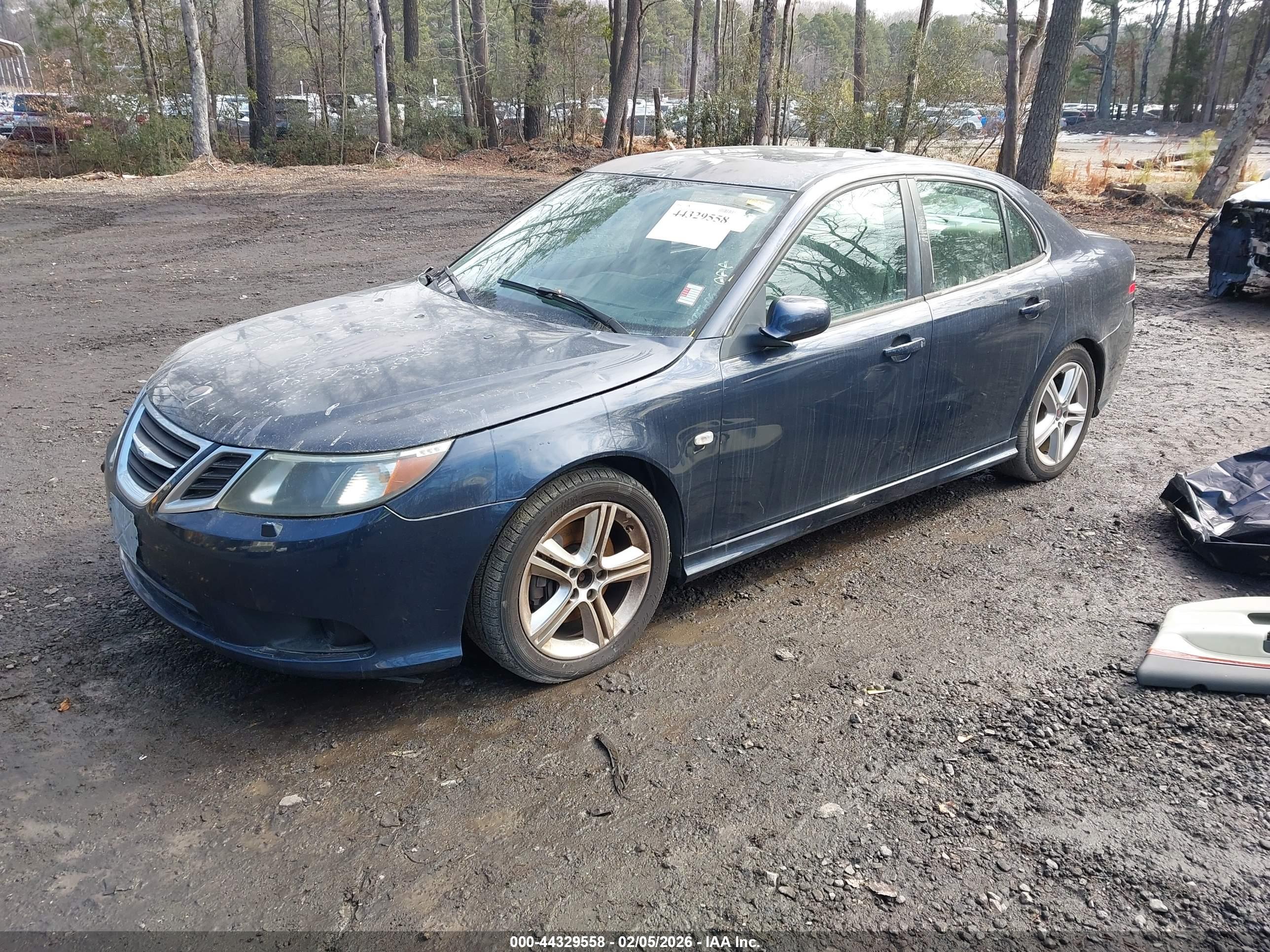 SAAB 9-3 image 2