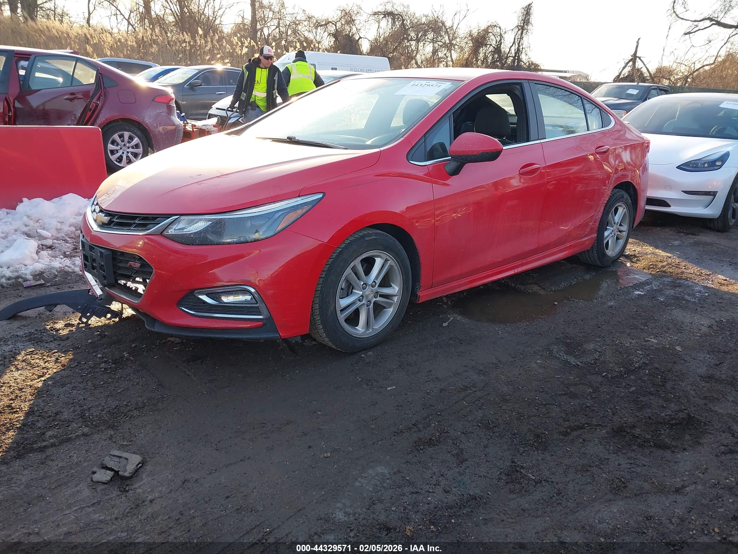 CHEVROLET CRUZE image 2