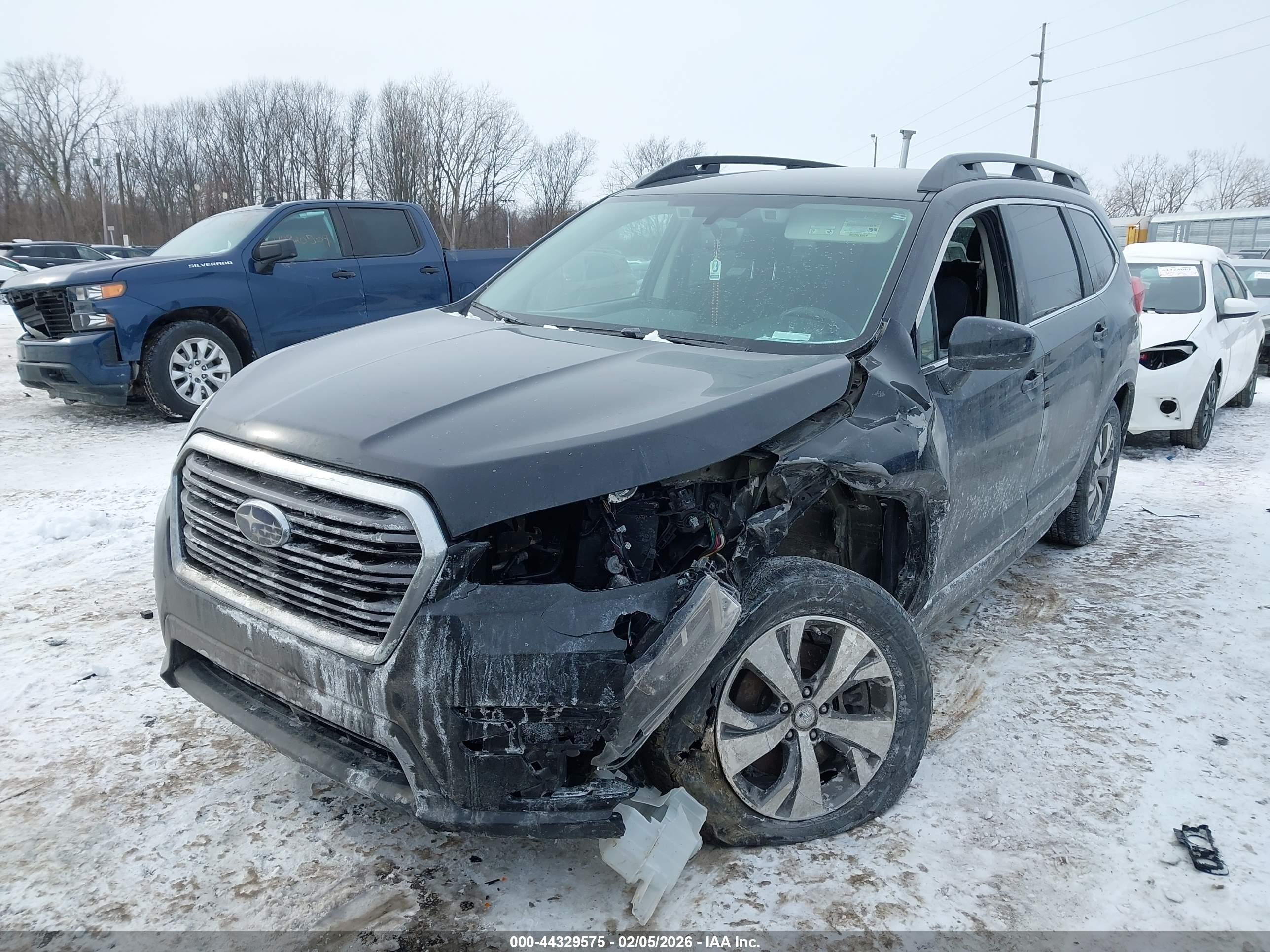 SUBARU ASCENT image 2