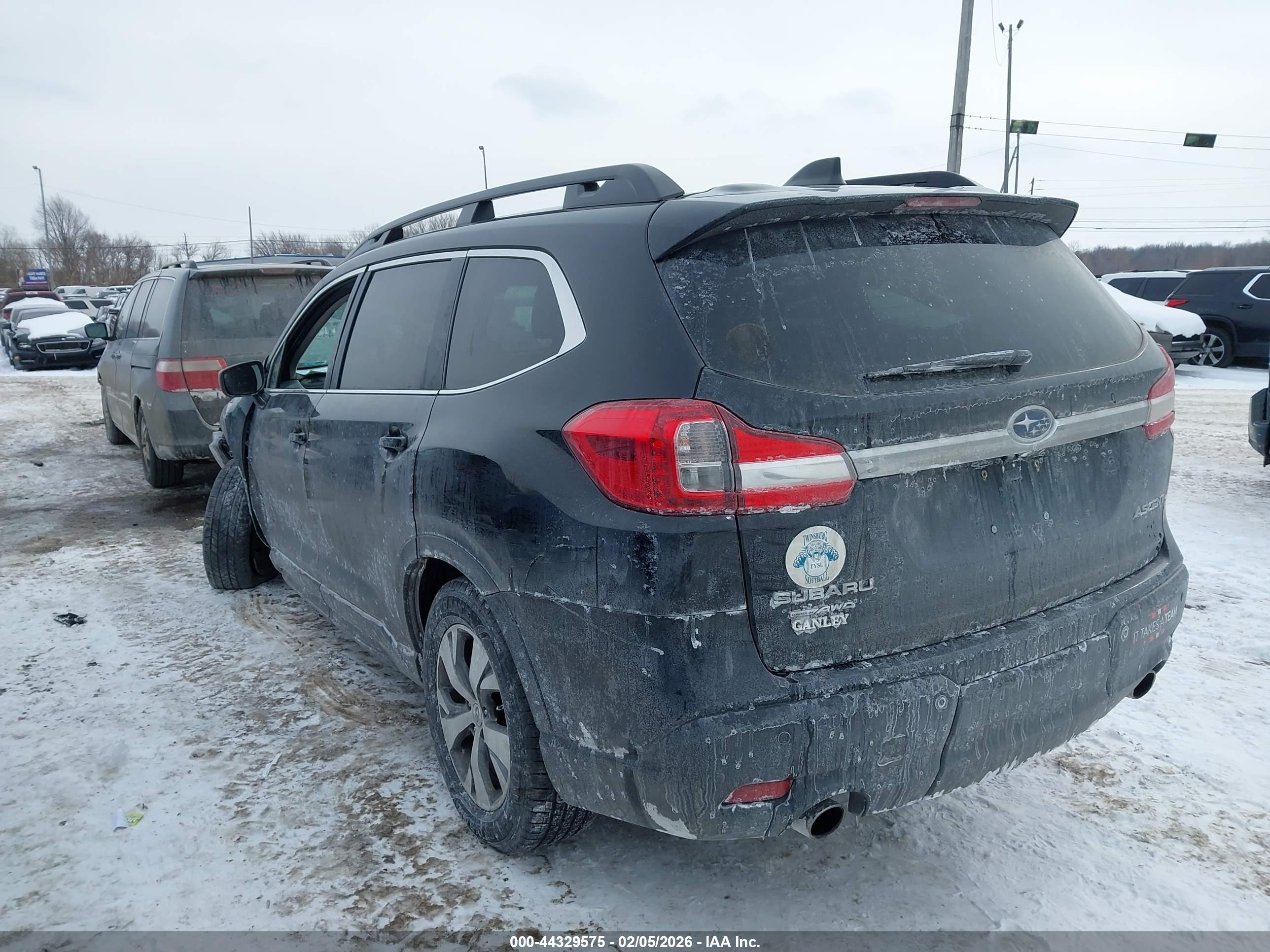 SUBARU ASCENT image 3