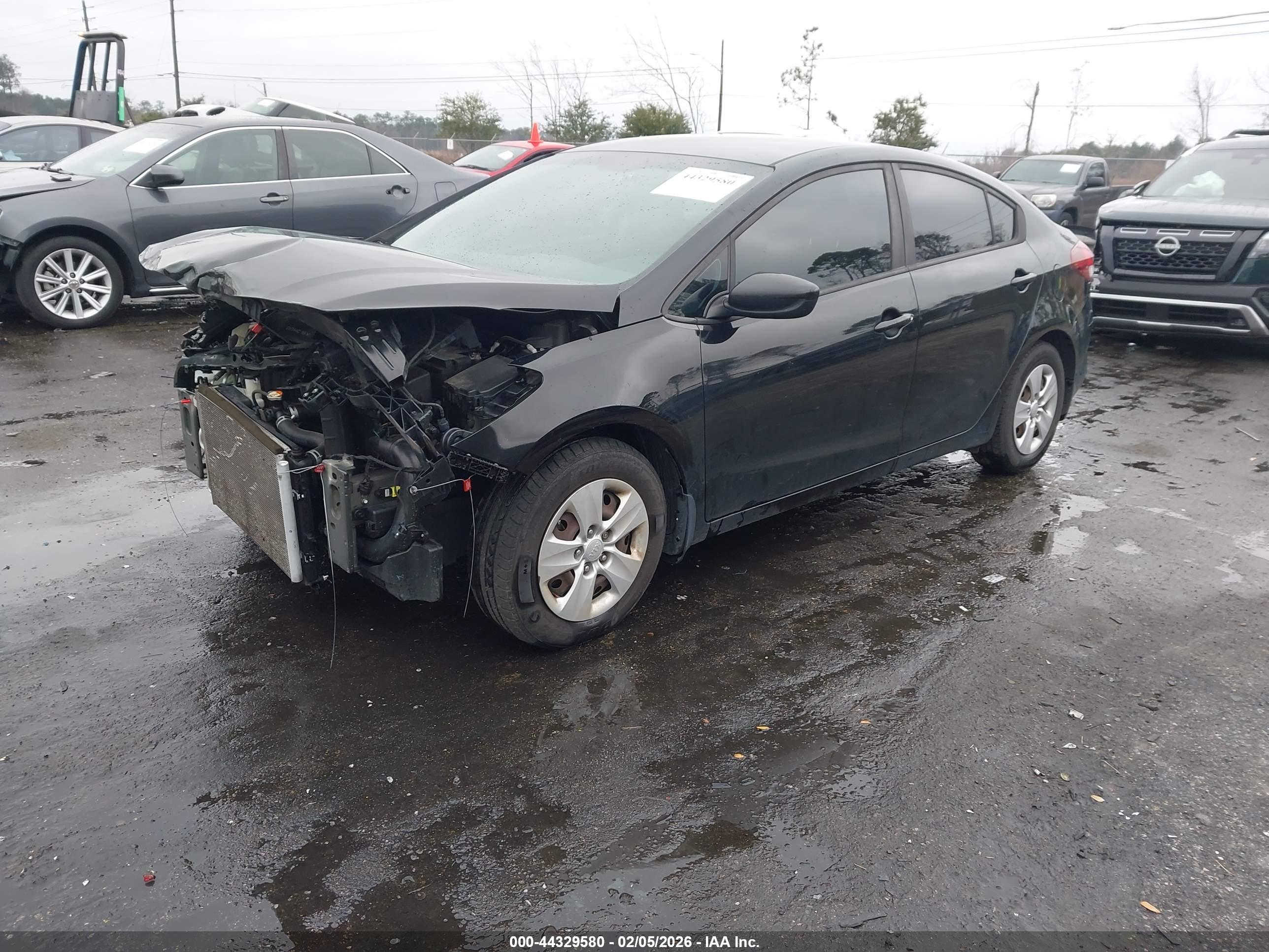 KIA FORTE image 2
