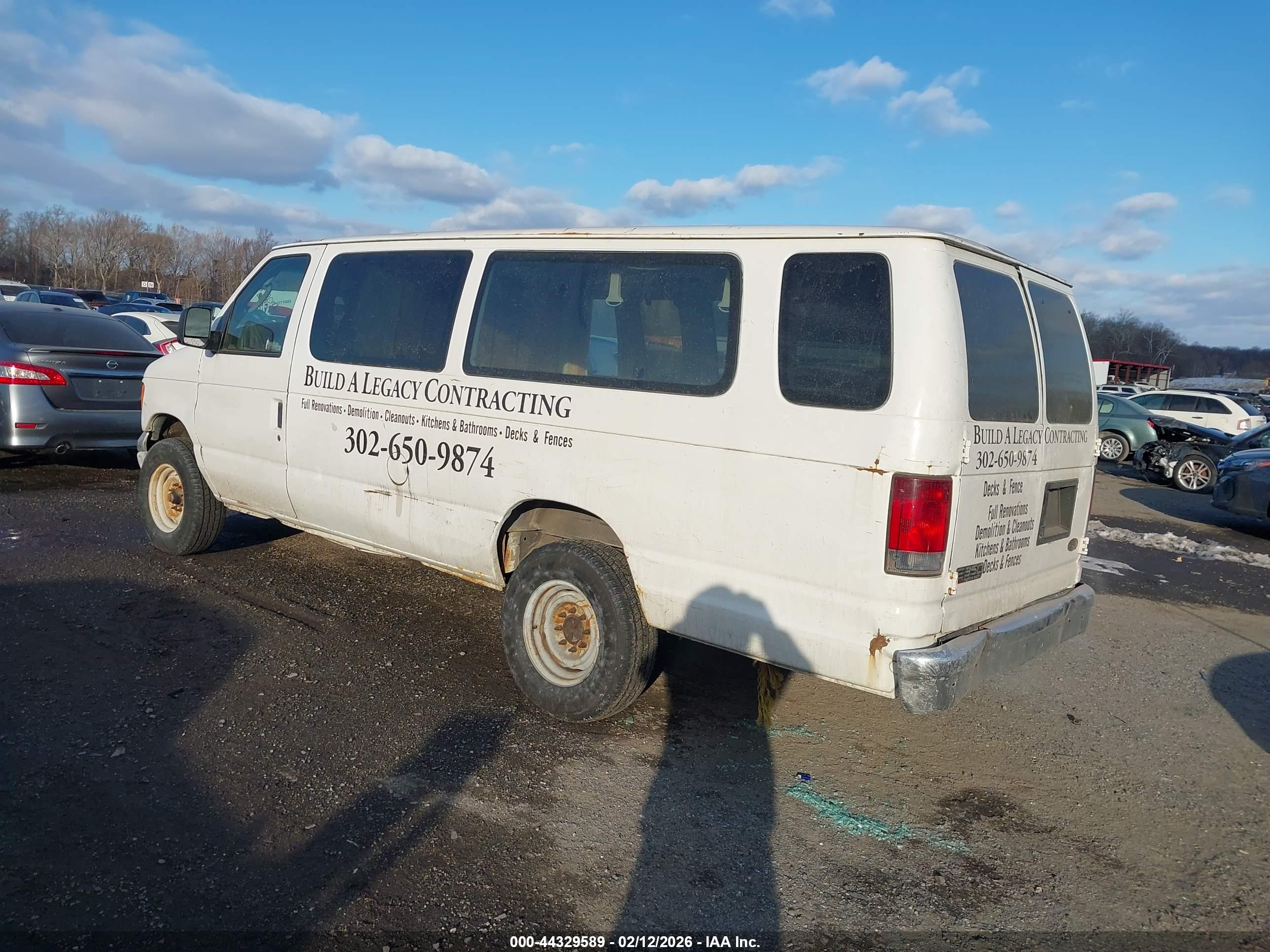 FORD E-350 image 3
