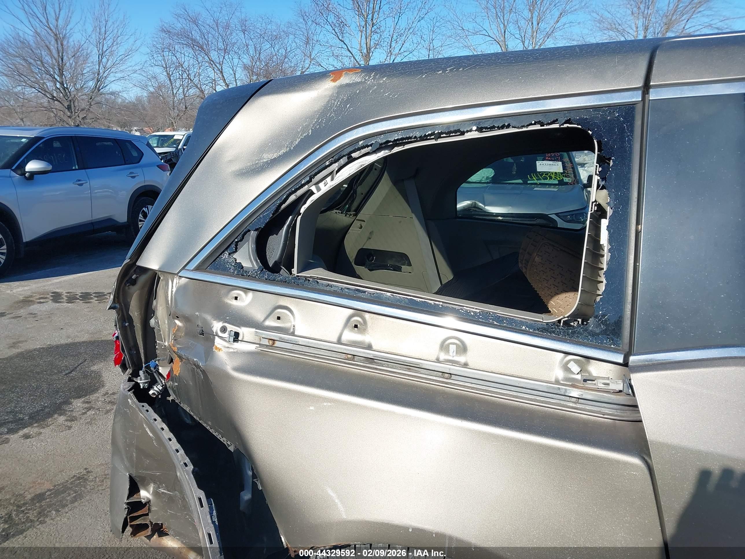 HONDA ODYSSEY image 6