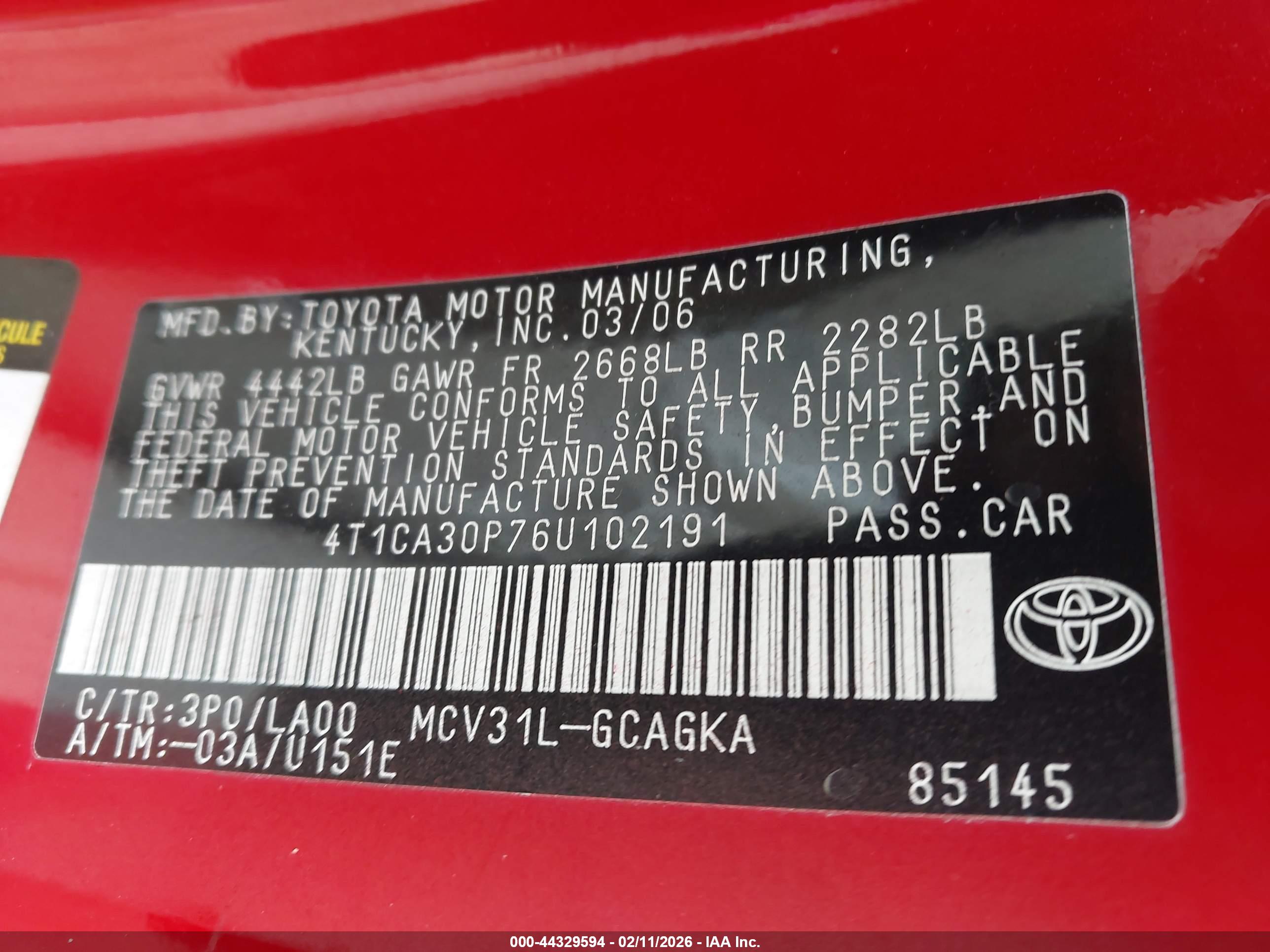 TOYOTA CAMRY image 9
