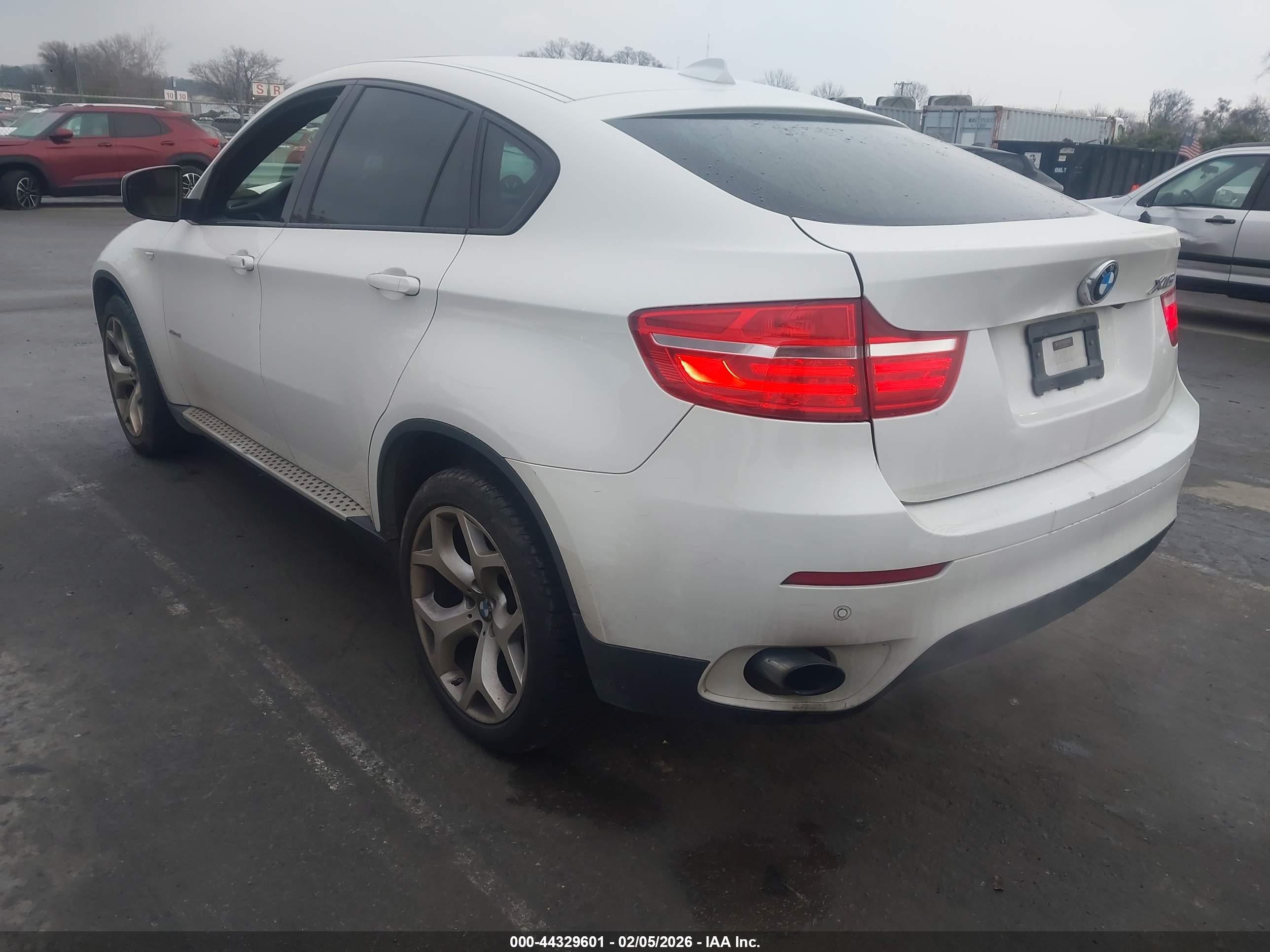 BMW X6 image 3