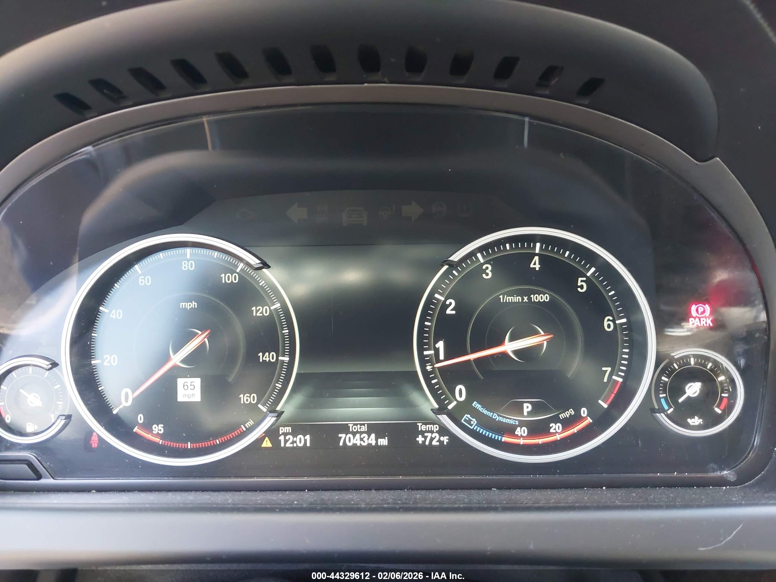BMW 650I image 7