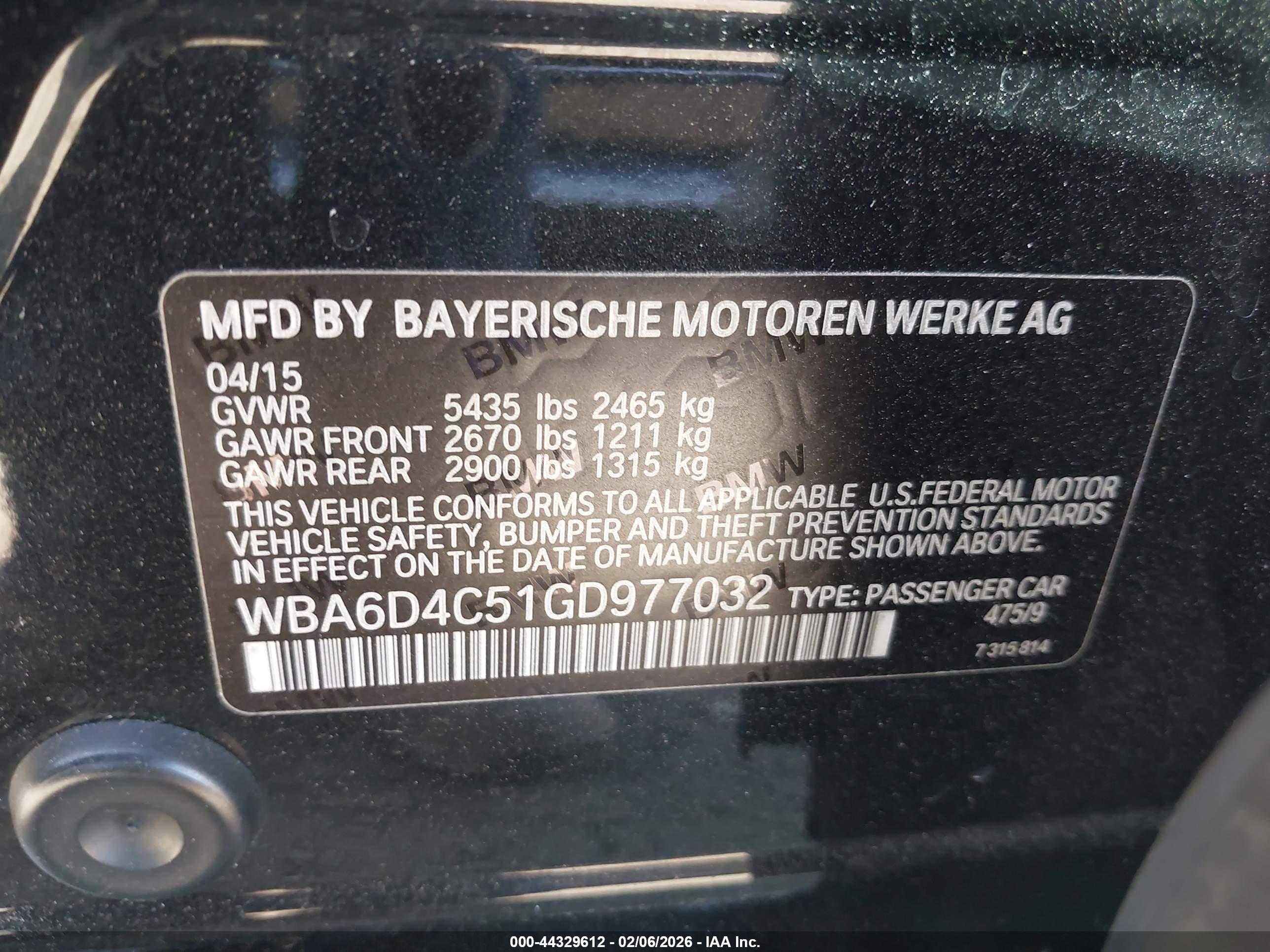 BMW 650I image 9