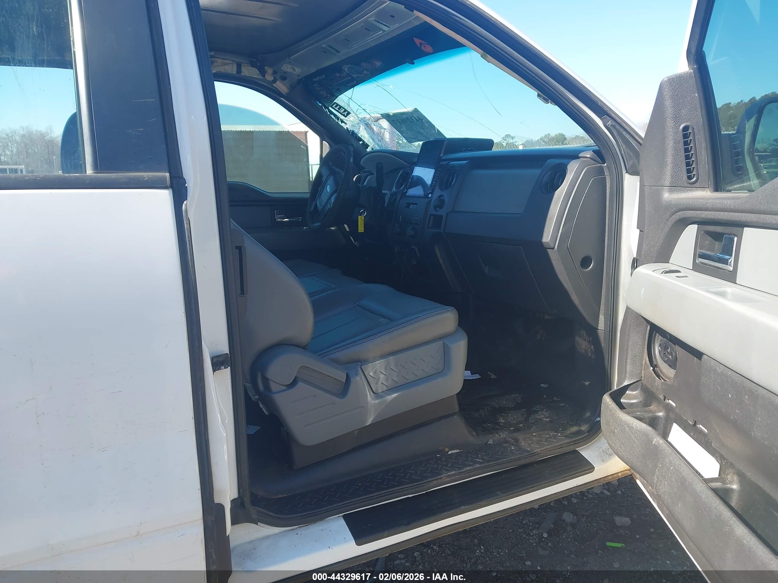 FORD F-150 image 5