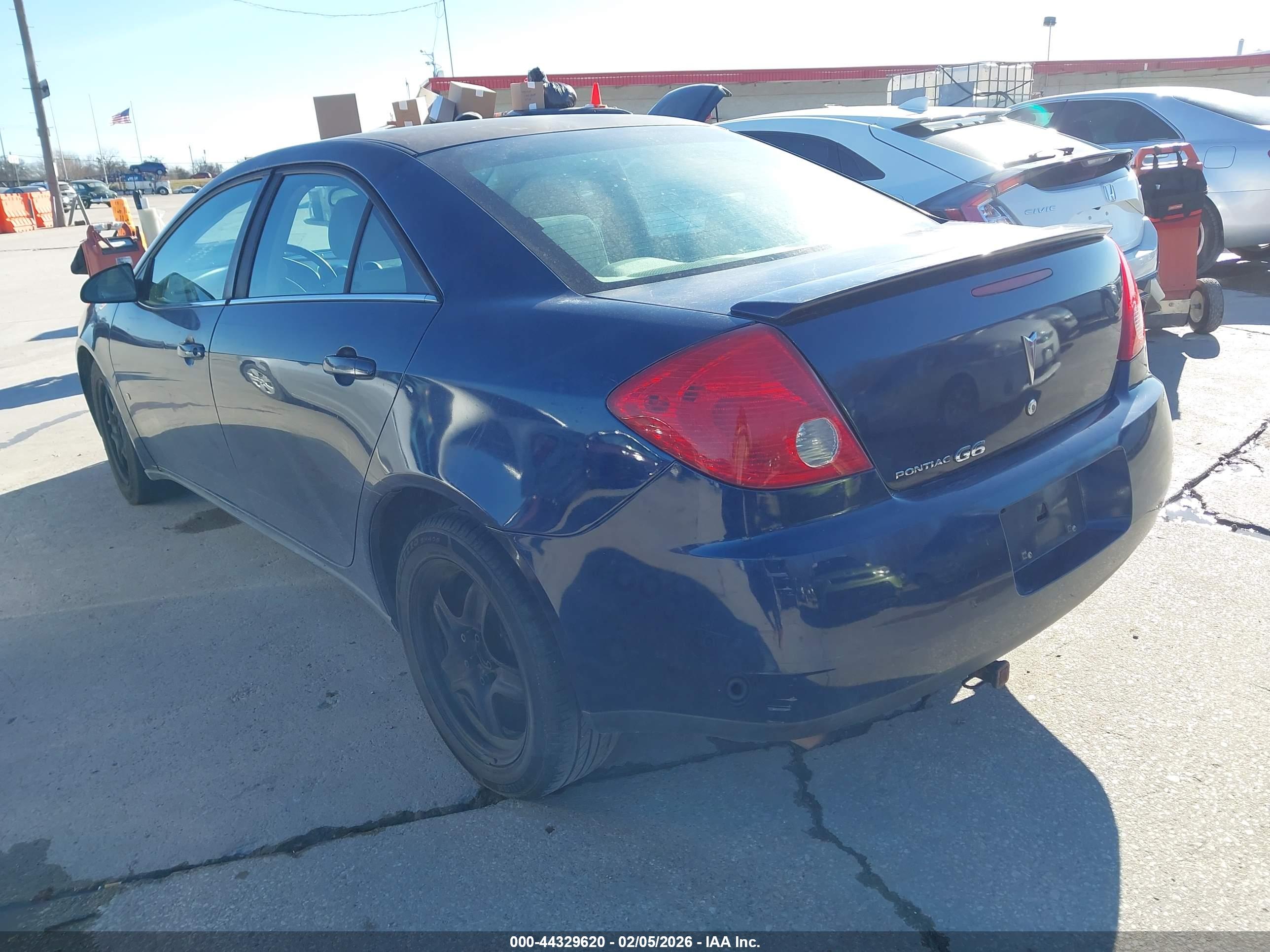 PONTIAC G6 image 3
