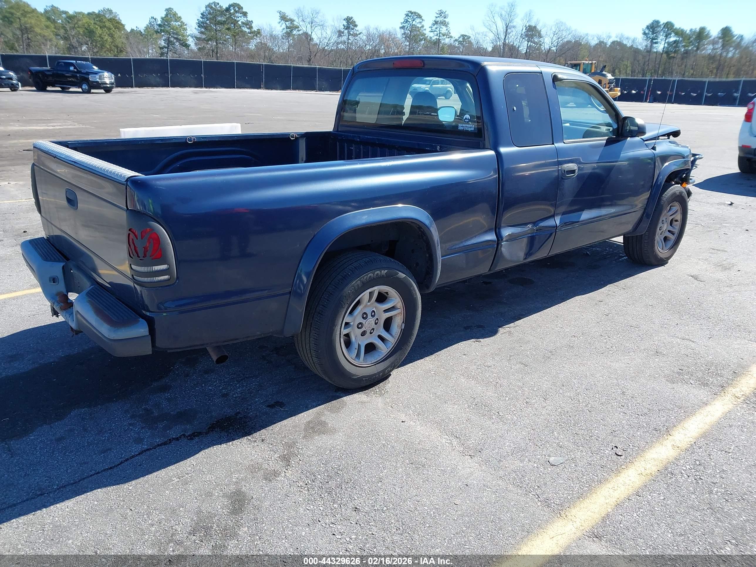 DODGE DAKOTA image 4