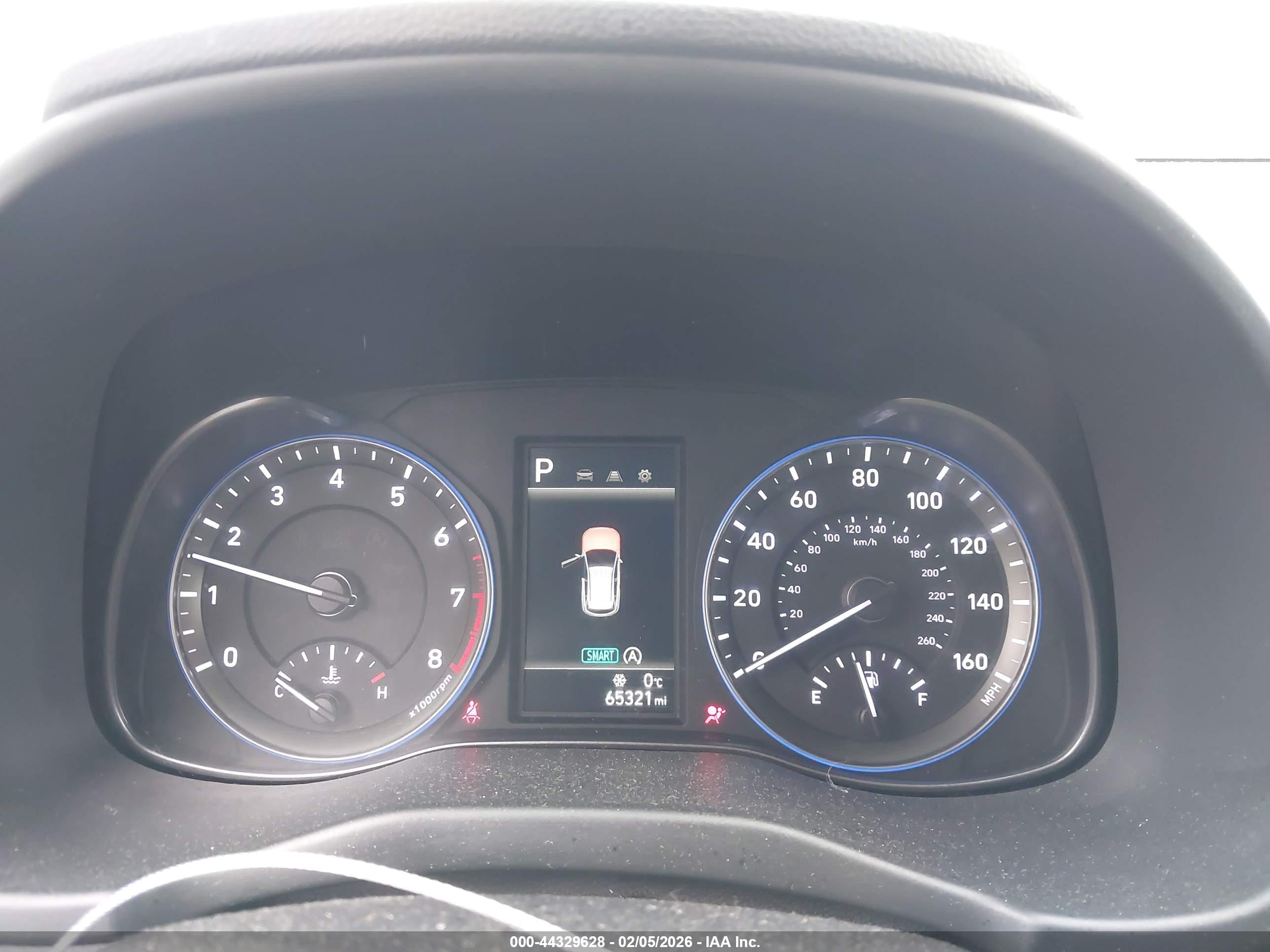 HYUNDAI KONA image 7