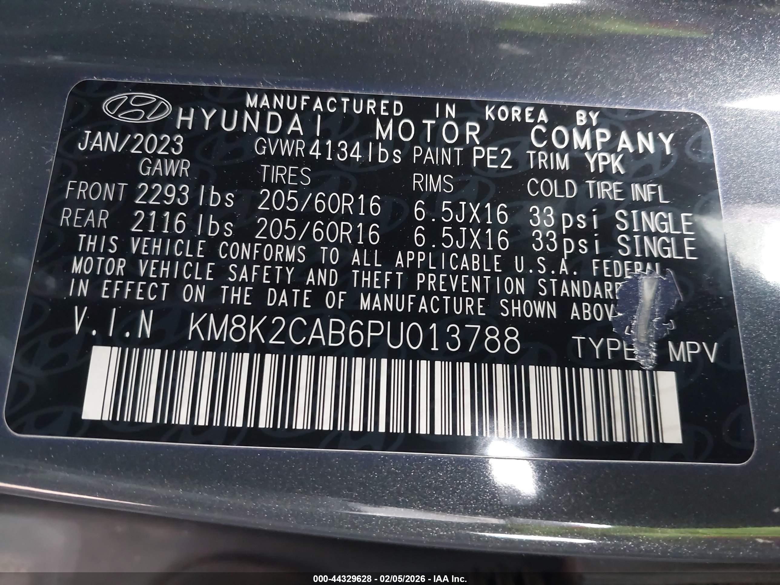 HYUNDAI KONA image 9