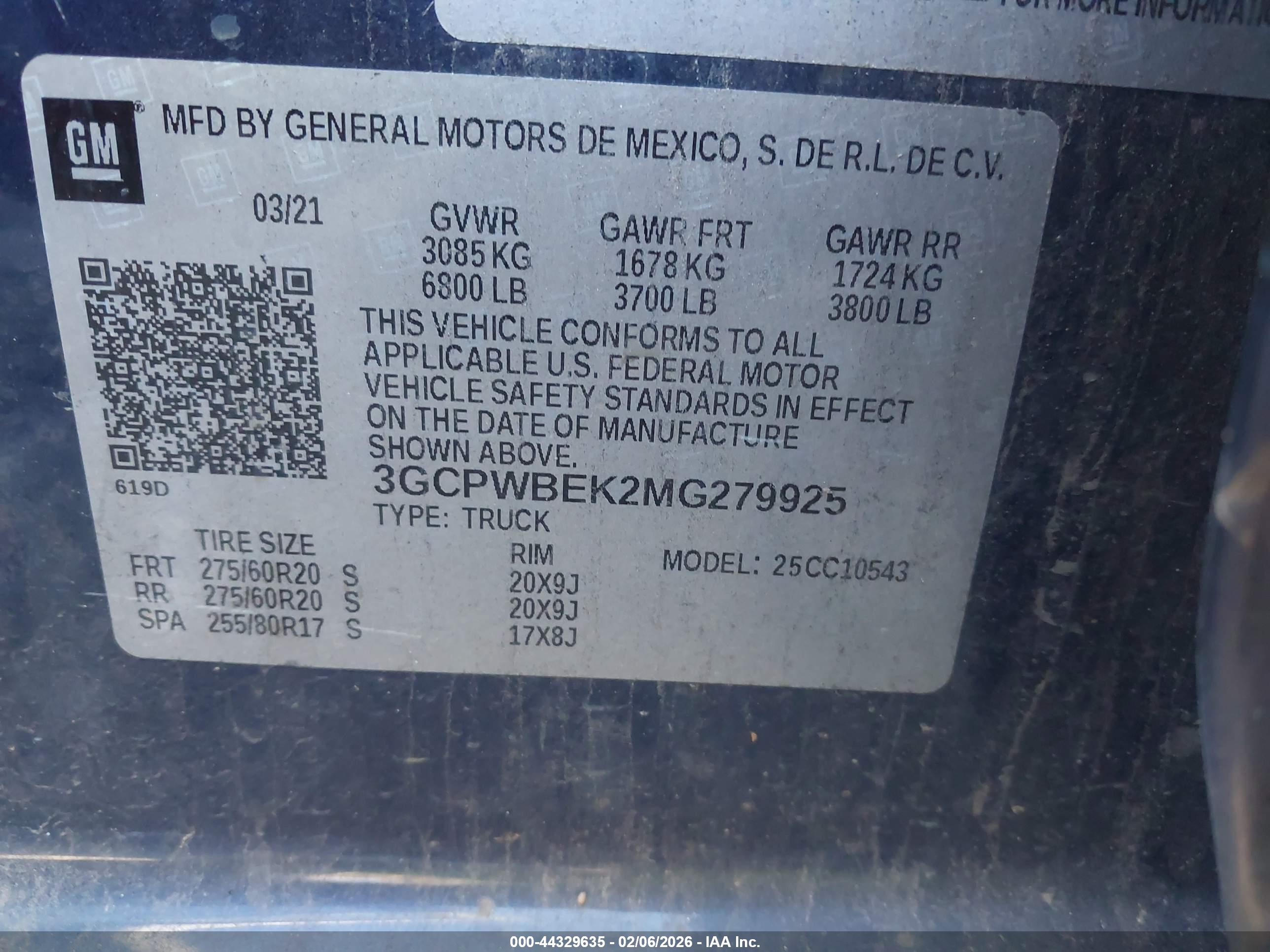 CHEVROLET SILVERADO image 9