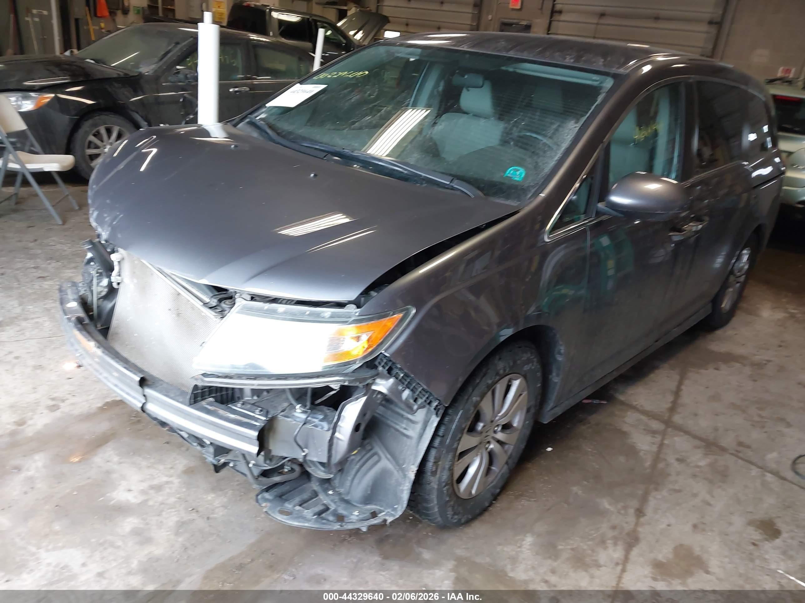 HONDA ODYSSEY image 2