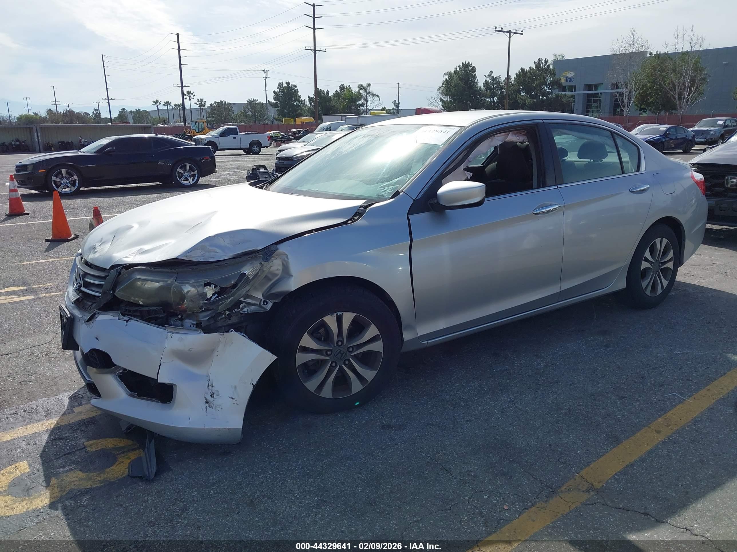 HONDA ACCORD image 2