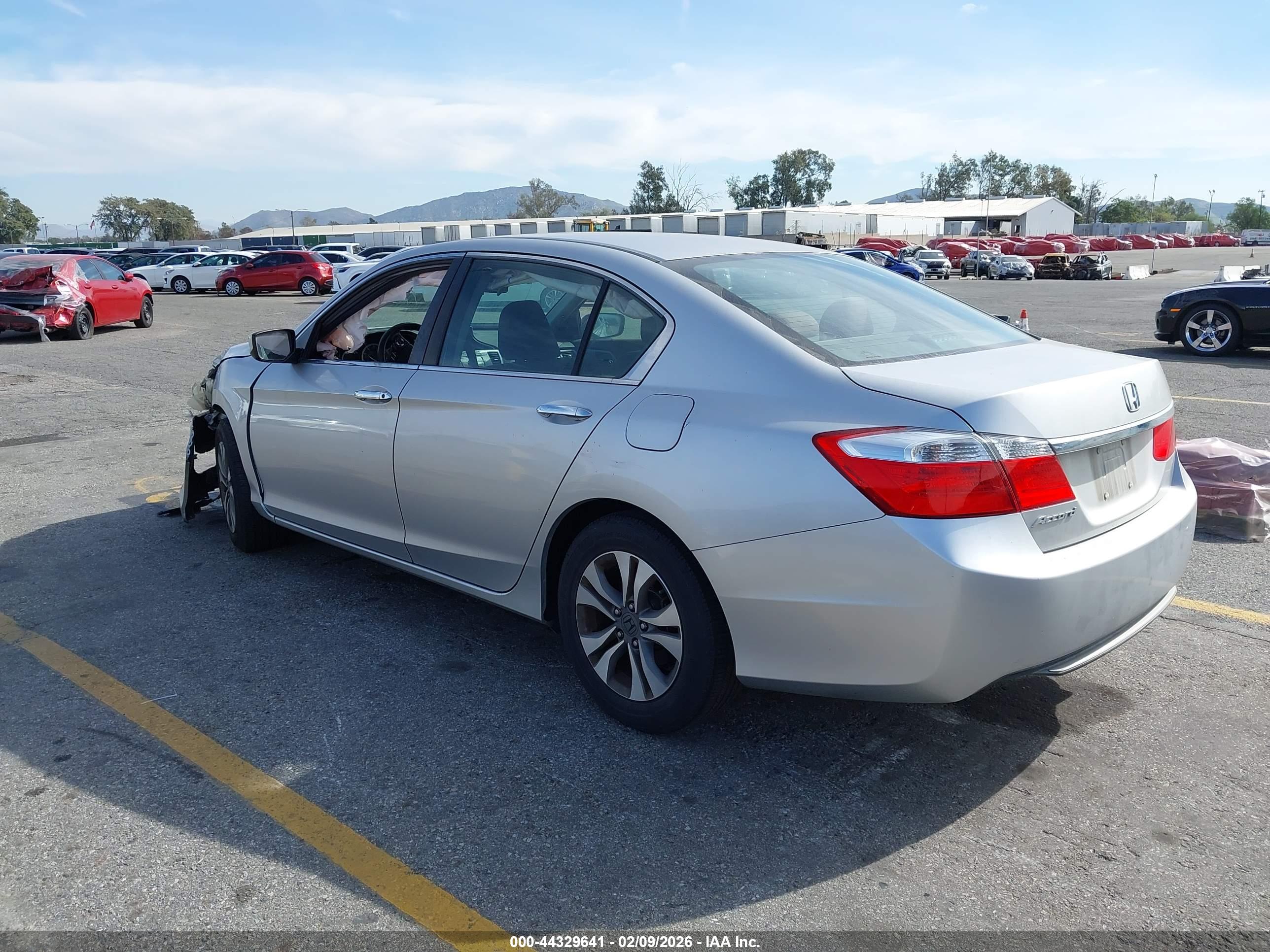 HONDA ACCORD image 3