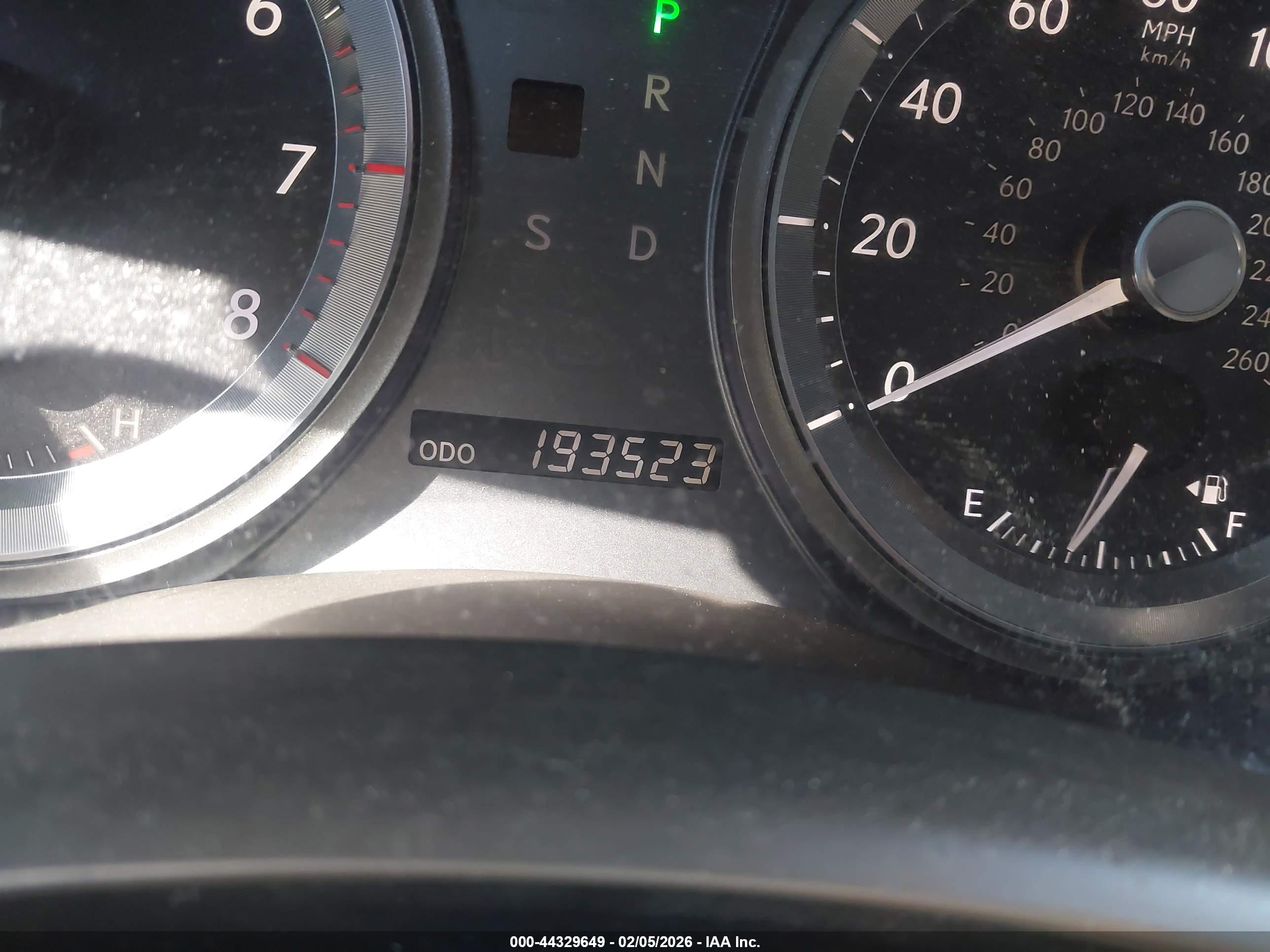 LEXUS ES image 7