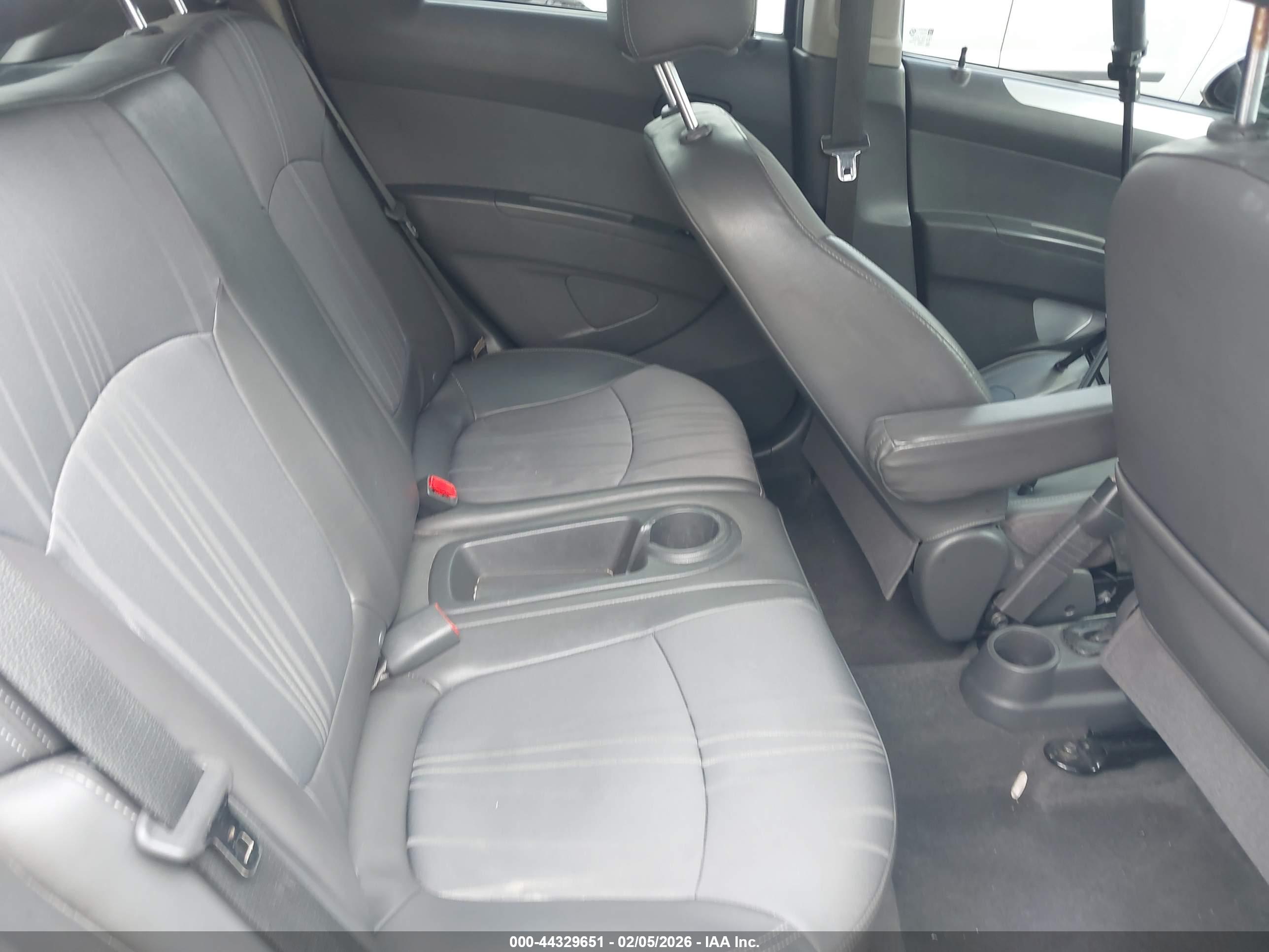 CHEVROLET SPARK image 8