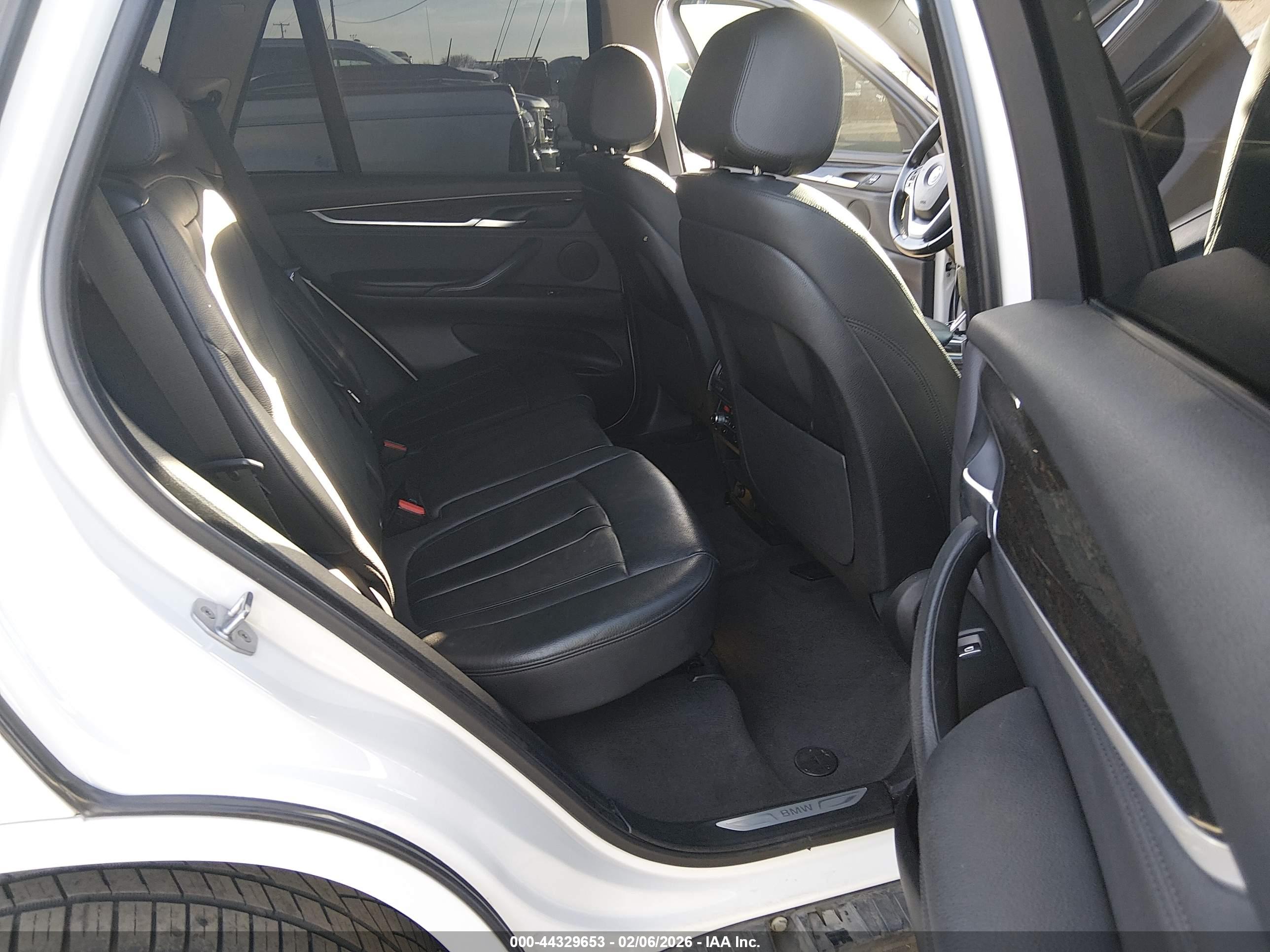 BMW X5 image 8