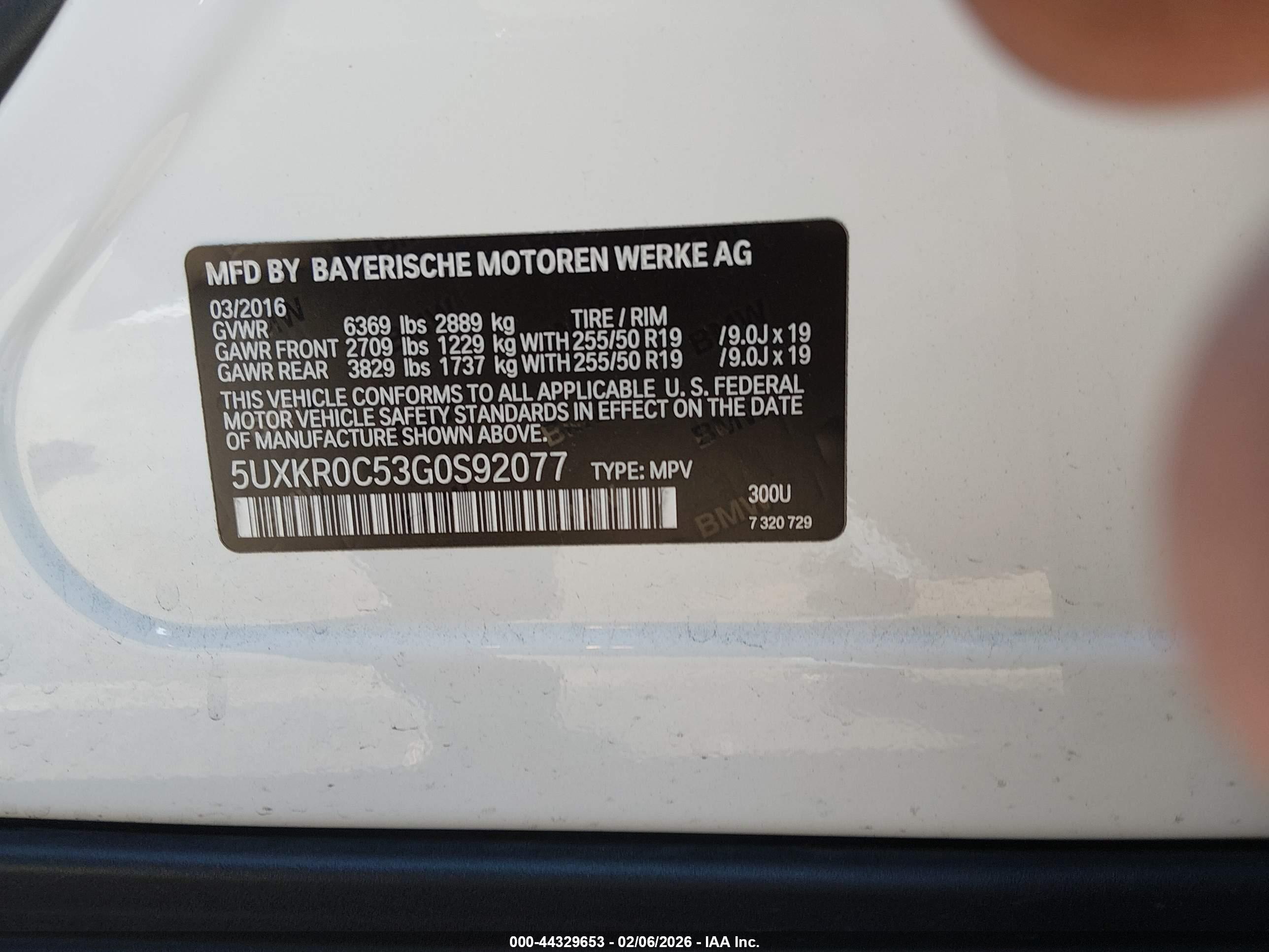 BMW X5 image 9