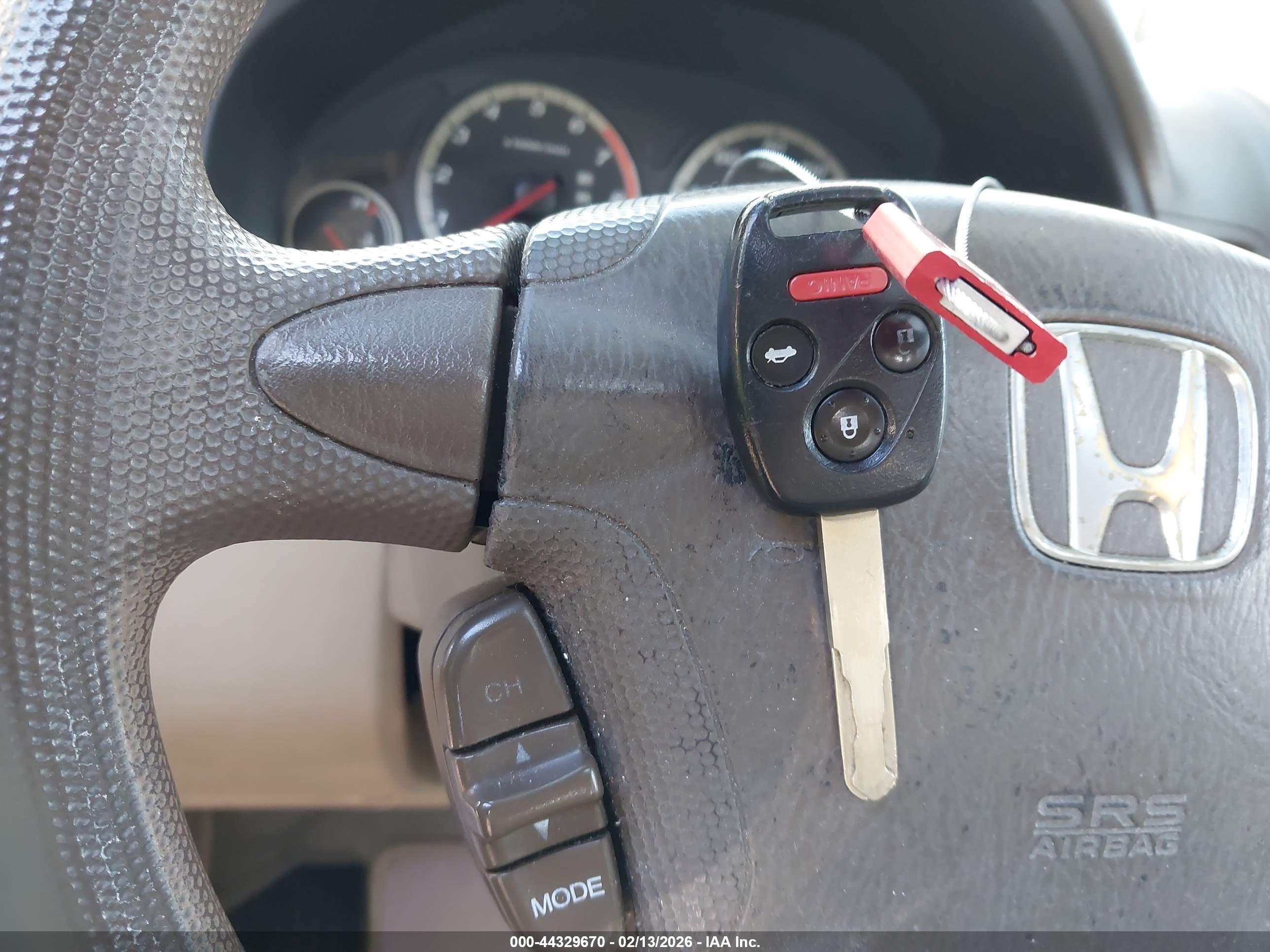 HONDA CR-V image 11