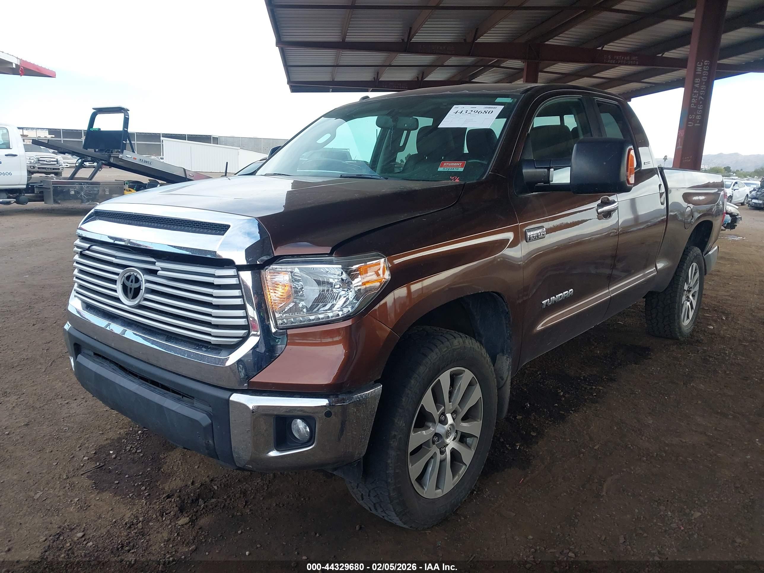 TOYOTA TUNDRA image 2
