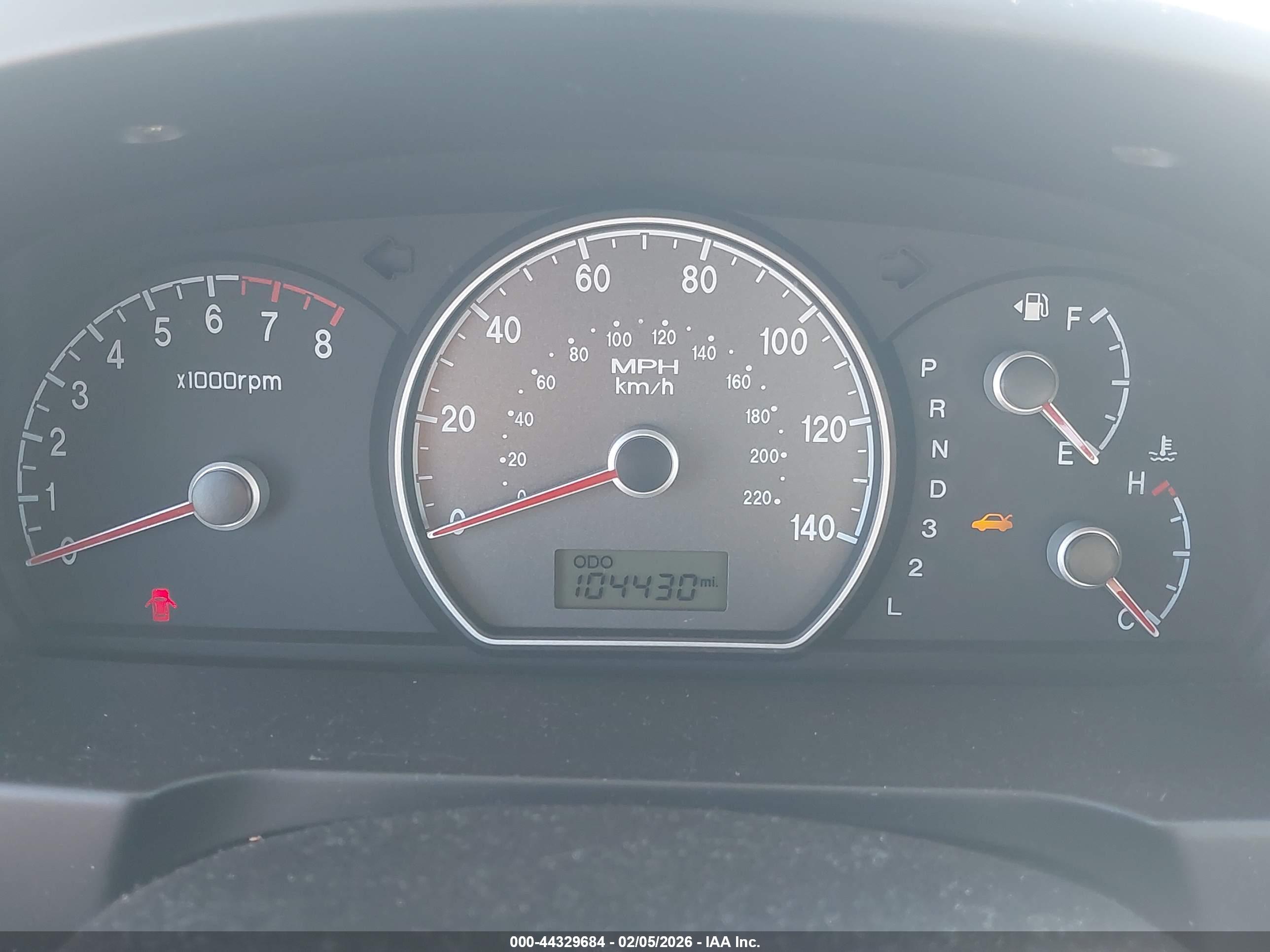 HYUNDAI ELANTRA image 7