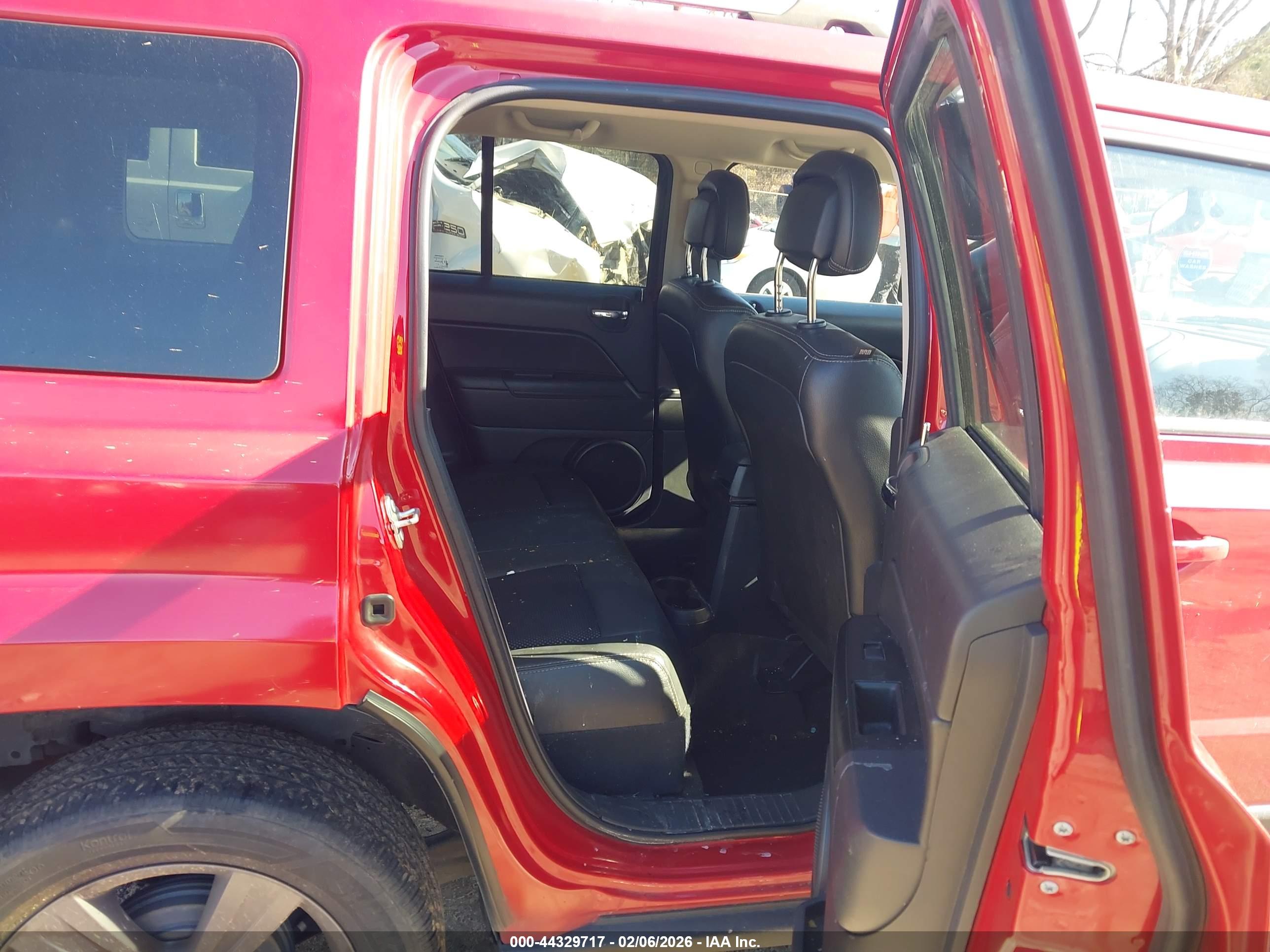 JEEP PATRIOT image 8